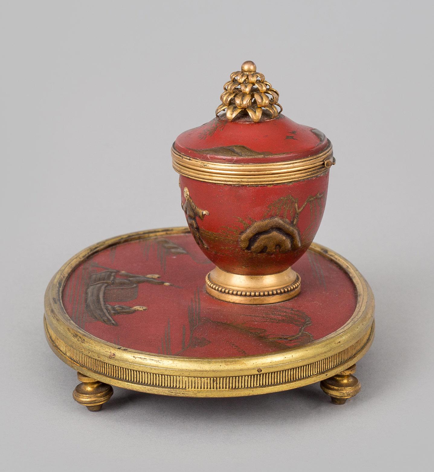 British Antique Red Lacquered Chinoiserie and Bronze Inkstand For Sale