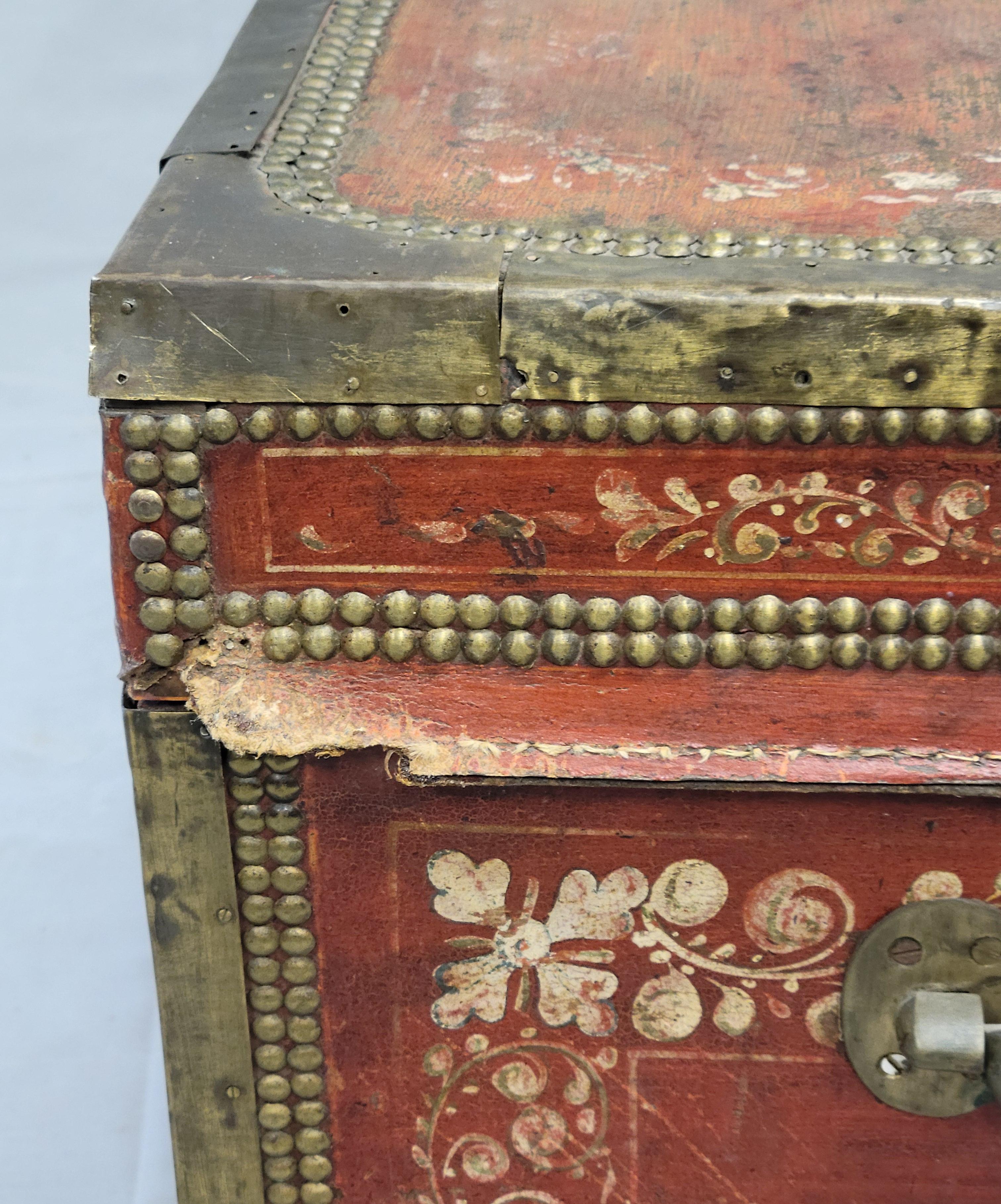 Antique Red Leather, Brass and Camphor Wood Chinese Export Trunk For Sale 9