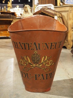 Antique French Hotte da vino dipinta di rosso della Haute-Garonne