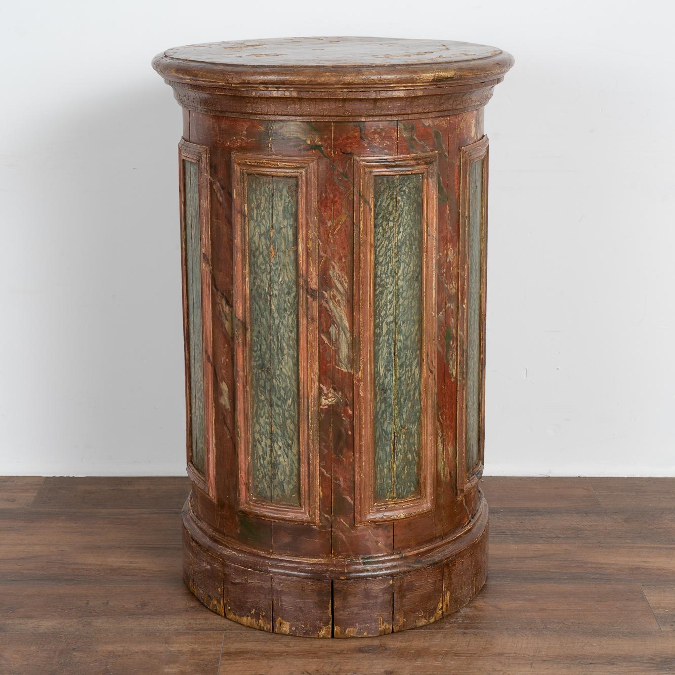 Antique Red Painted Wood Display Pedestal from Sweden, circa 1840-1860 For Sale 6