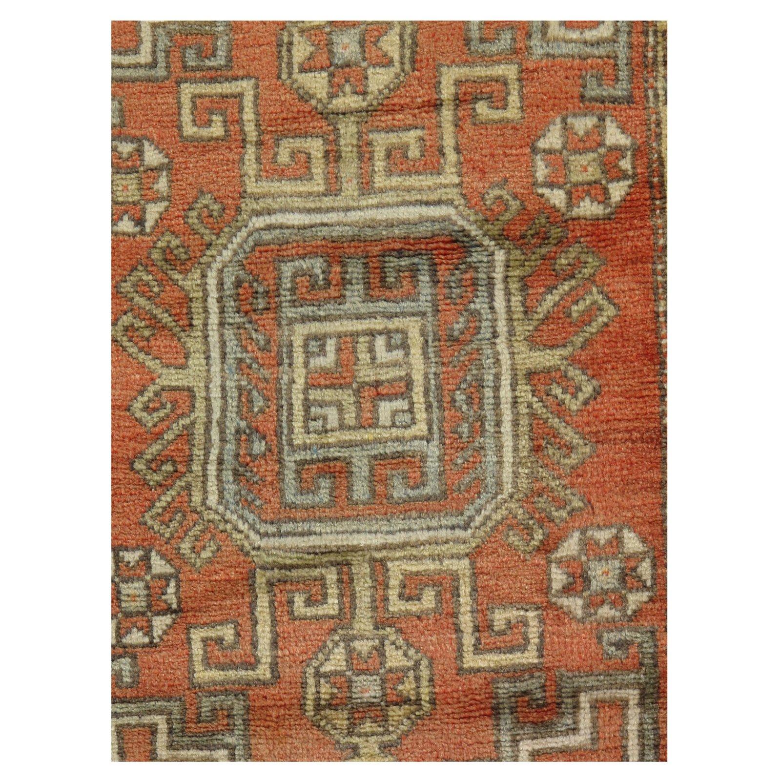Tappeto persiano Bakshaish rosso antico 4'8 x 7'4 in vendita 4
