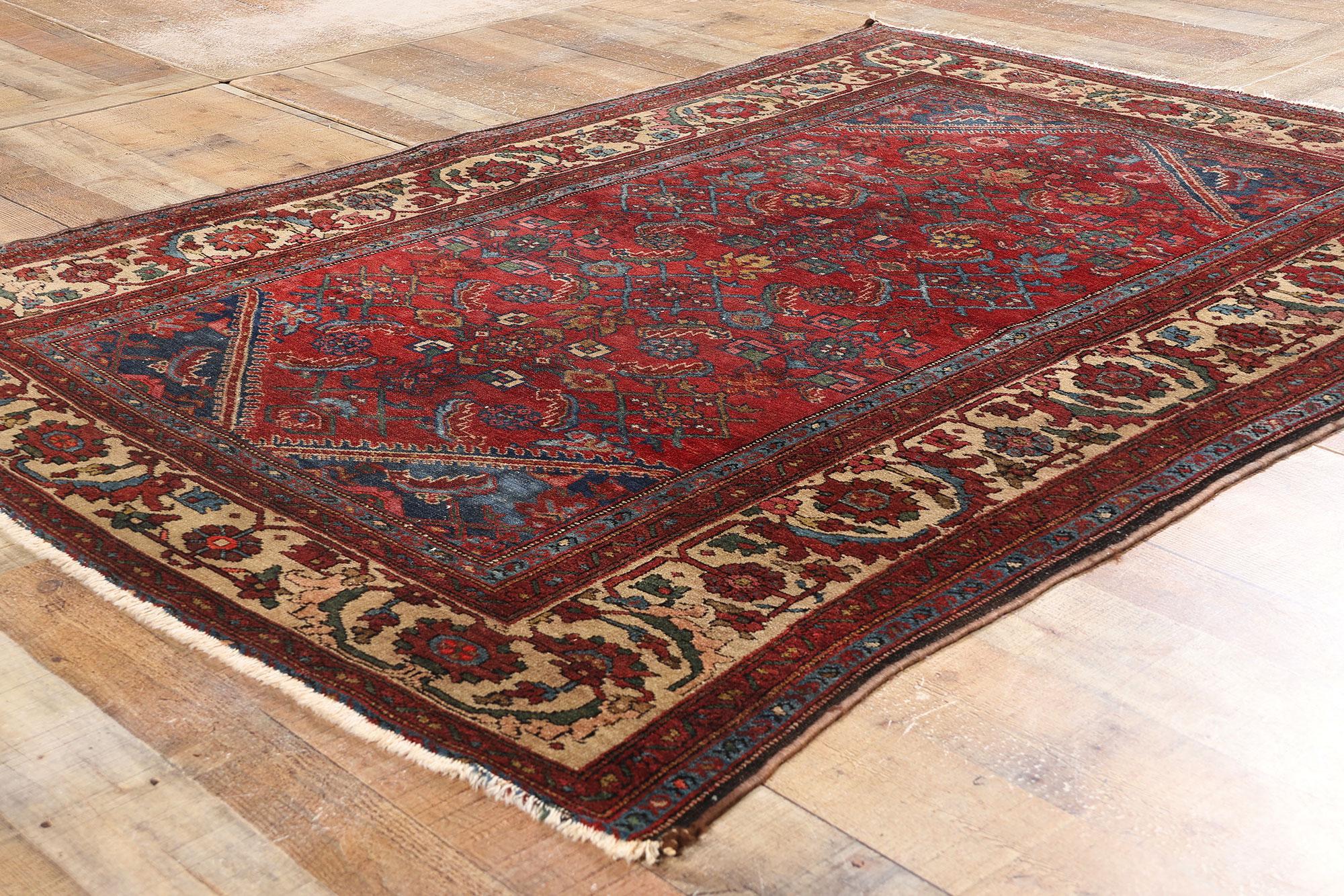 Antiker roter persischer Lilihan-Teppich (20. Jahrhundert) im Angebot