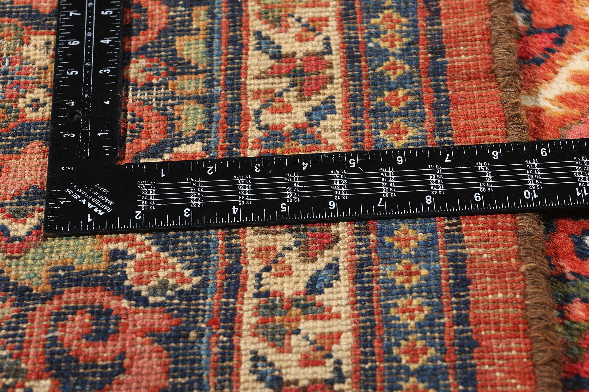 Antiker roter persischer Mahal-Teppich aus Persien, 10'09 x 13'11 im Zustand „Gut“ im Angebot in Dallas, TX