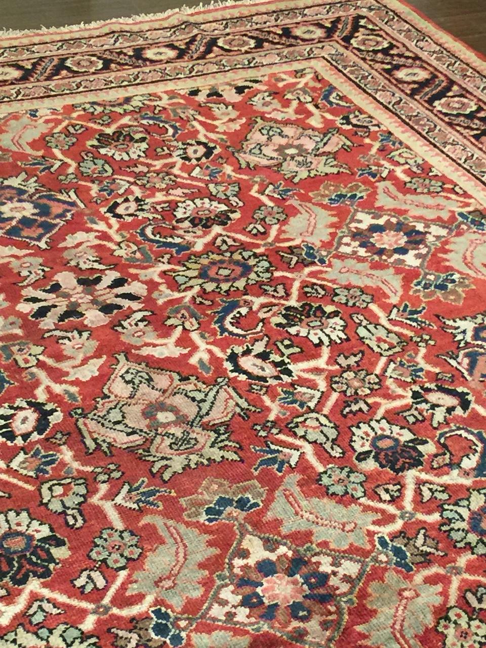 Antique Red Persian Mahal Rug 8'11 X 11'8 In Good Condition For Sale In New York, NY