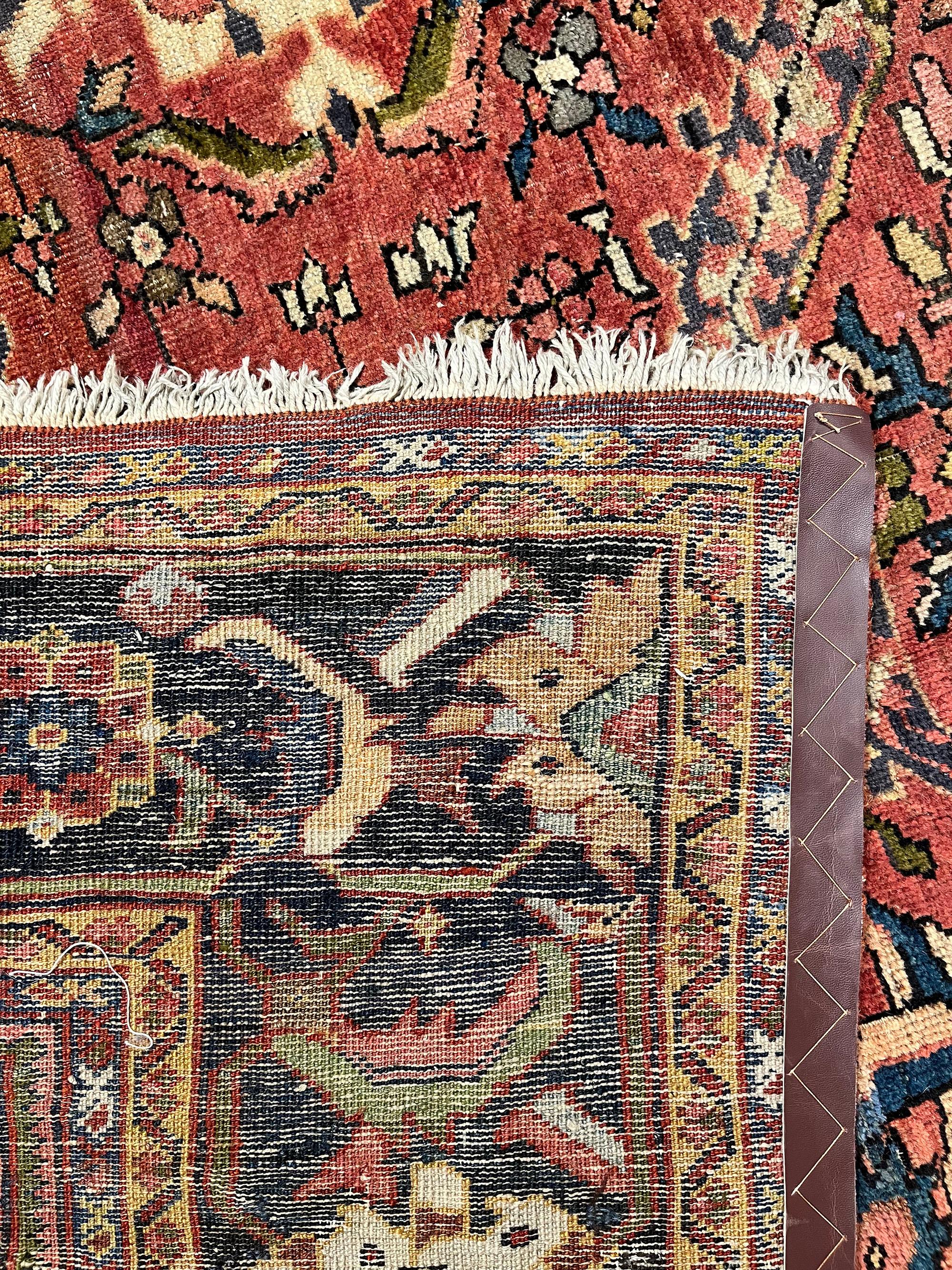 Antiker roter persischer Mahal-Teppich, 9'2 x 12'8 im Angebot 3