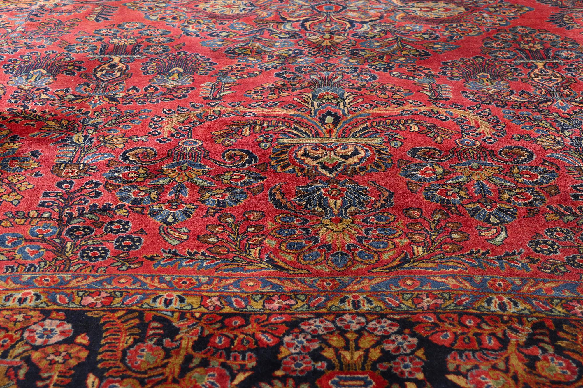 Antique Red Persian Sarouk Rug with Traditional Style In Good Condition For Sale In Dallas, TX
