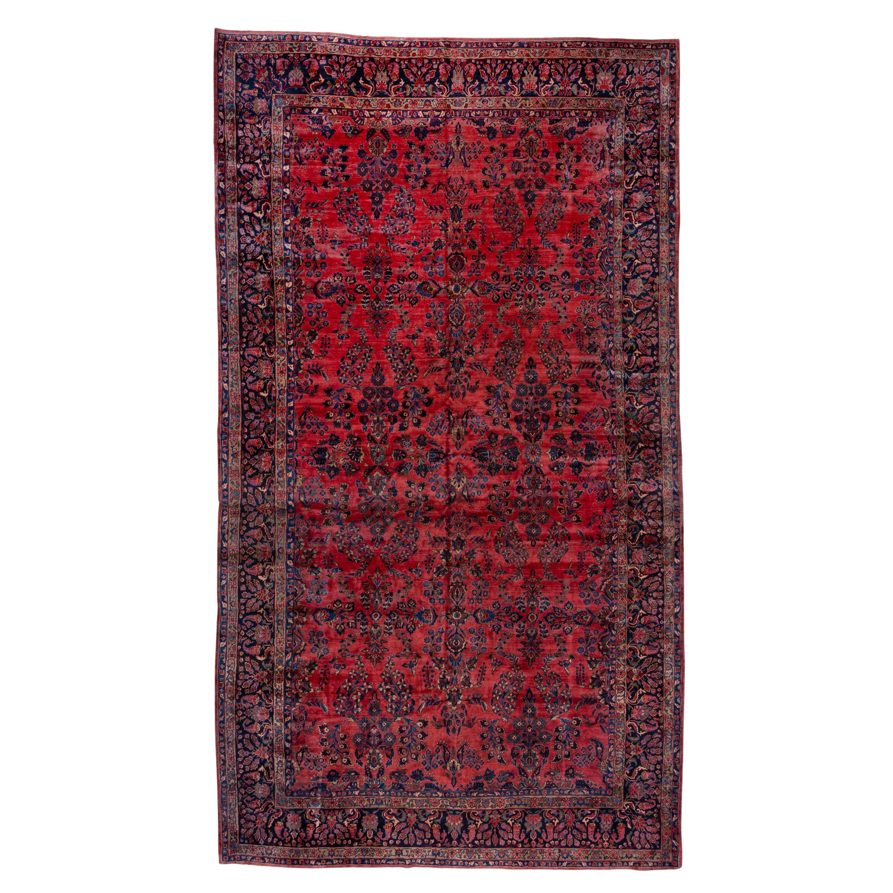 Antique Red Sarouk Carpet, Excellent Condition For Sale