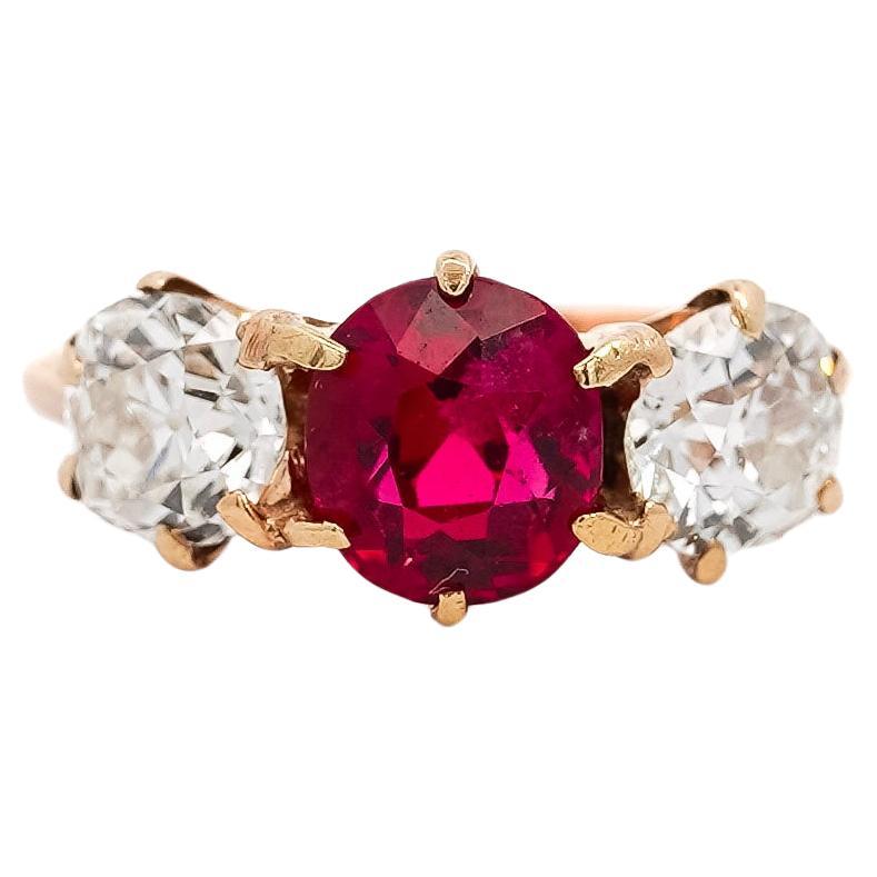 Antique Red Spinel and Old Mine Diamond 14K Yellow Gold Three-Stone Ring For Sale