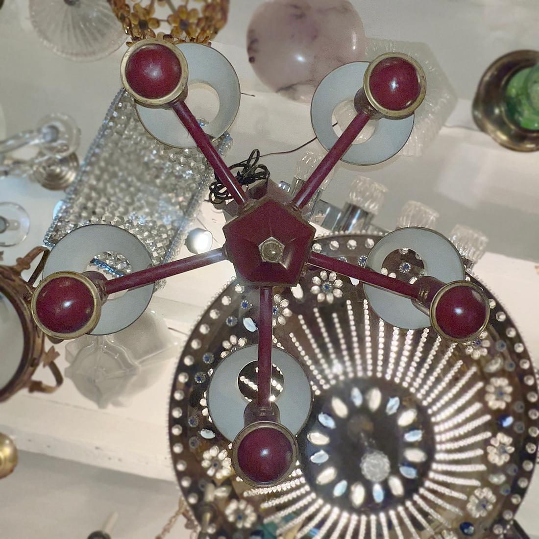 Antique Red Tole Chandelier In Good Condition For Sale In New York, NY