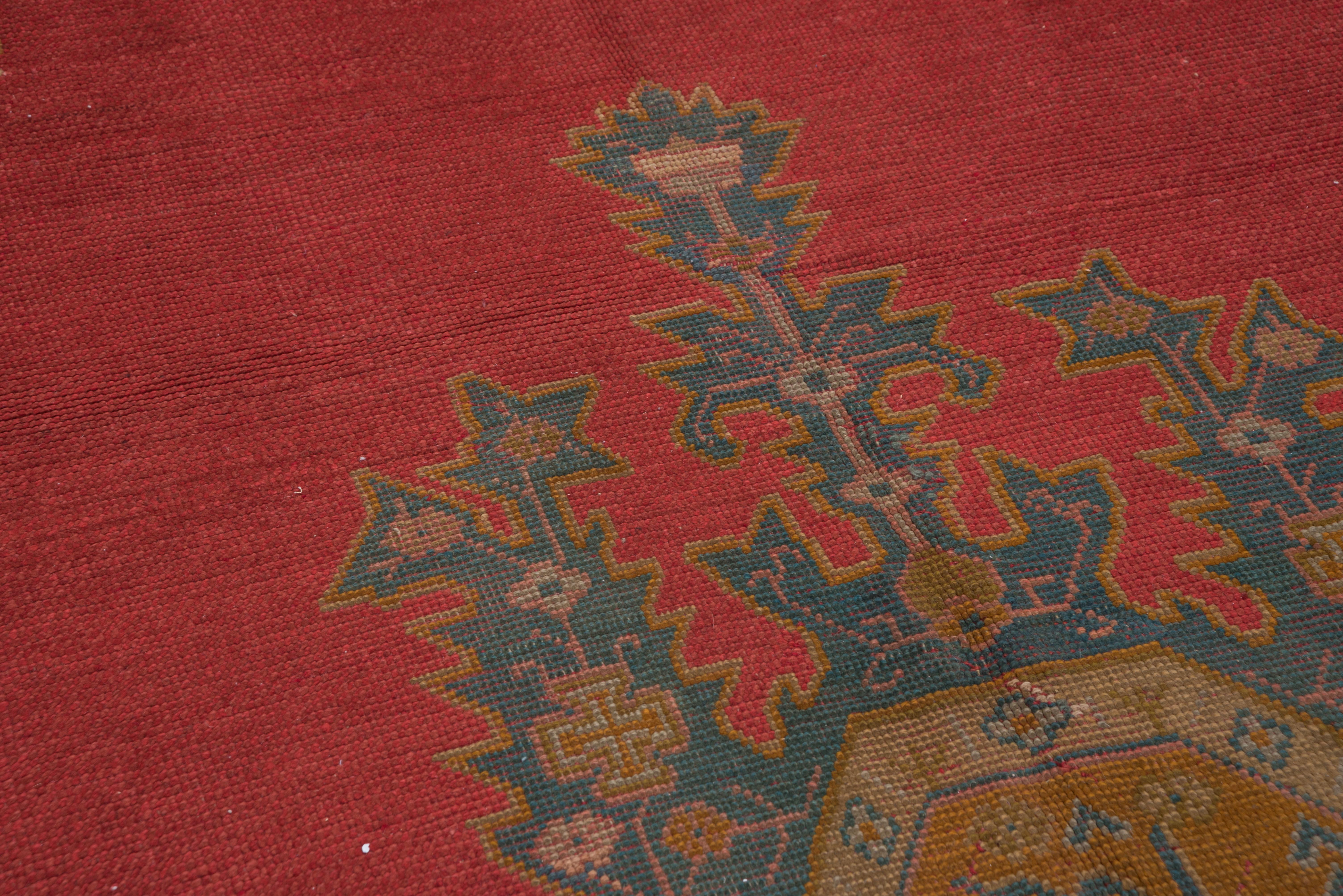 Antique Red Turkish Oushak Carpet In Good Condition For Sale In New York, NY