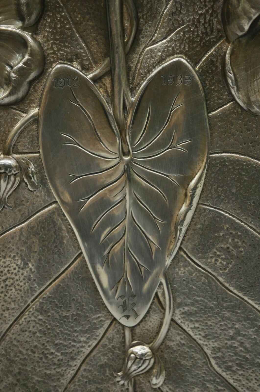 Antique Reed & Barton 1400 Art Nouveau Deco Lily Pad Leaf Charges Tray In Good Condition For Sale In Philadelphia, PA