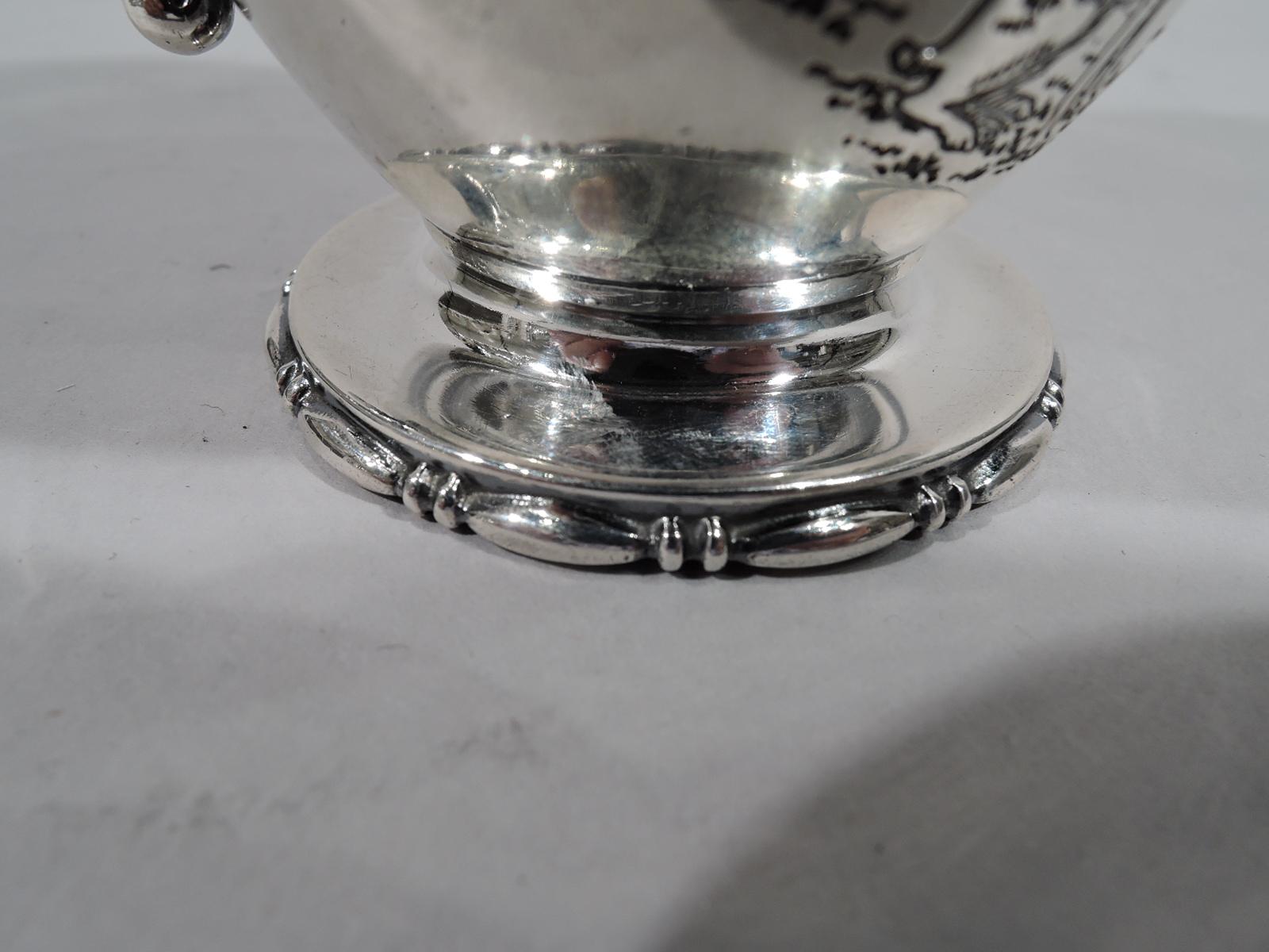 Antique Reed & Barton Edwardian Sterling Silver Nursery Rhyme Baby Cup In Excellent Condition In New York, NY