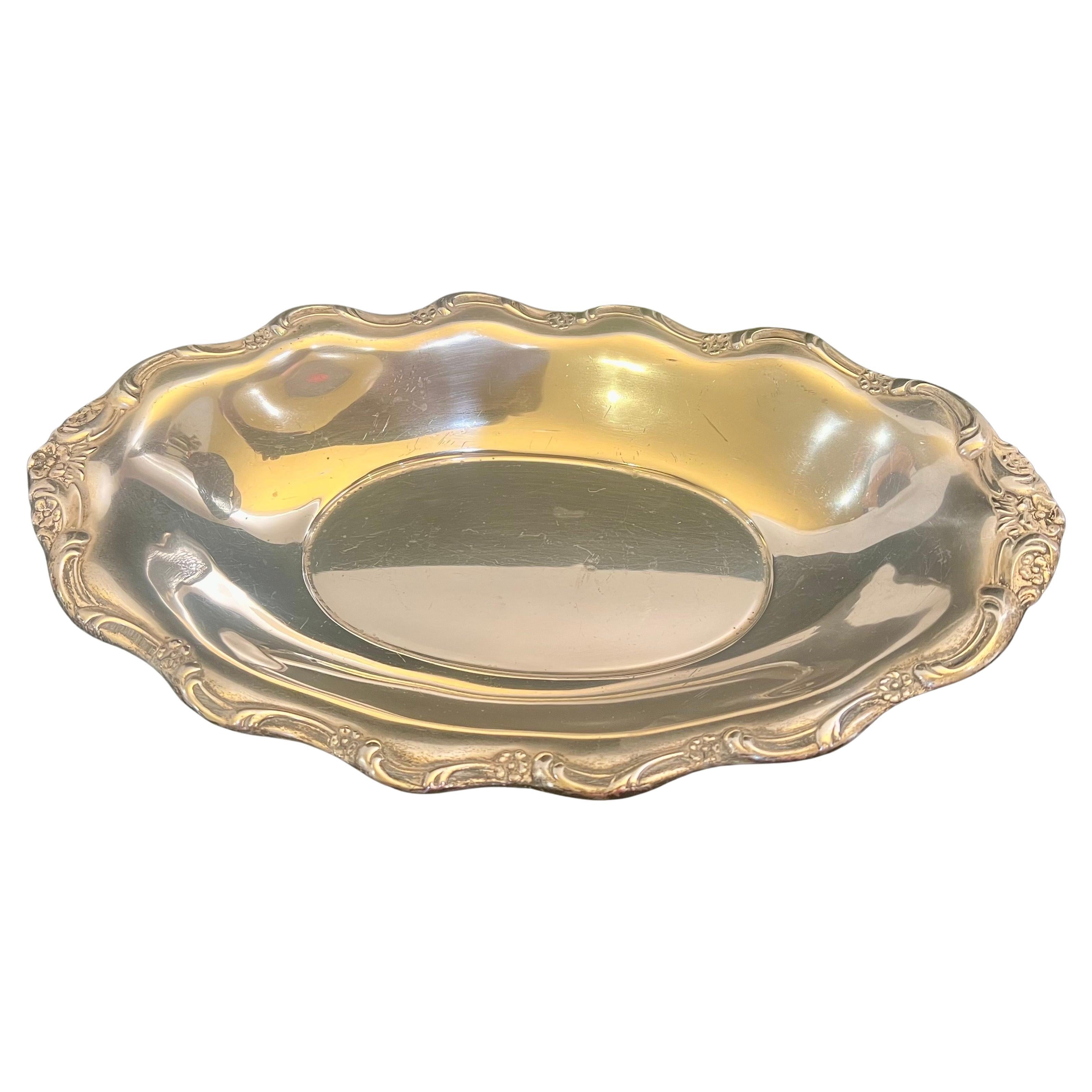 Antiguo cuenco ovalado decorativo de plata de ley Reed & Barton X 822 en venta
