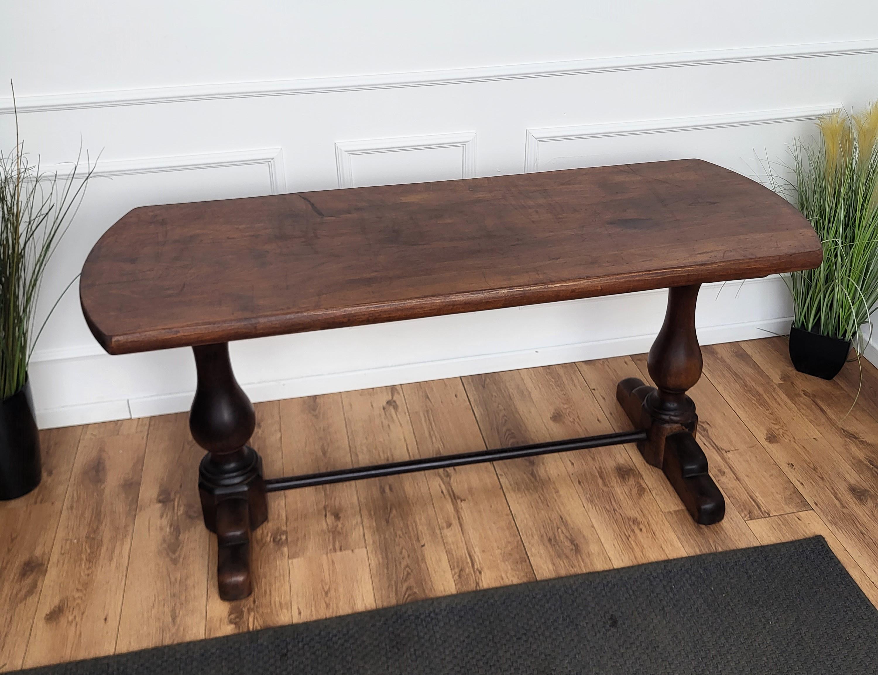 Antique Refectory Italian Solid Wooden Table In Fair Condition For Sale In Carimate, Como