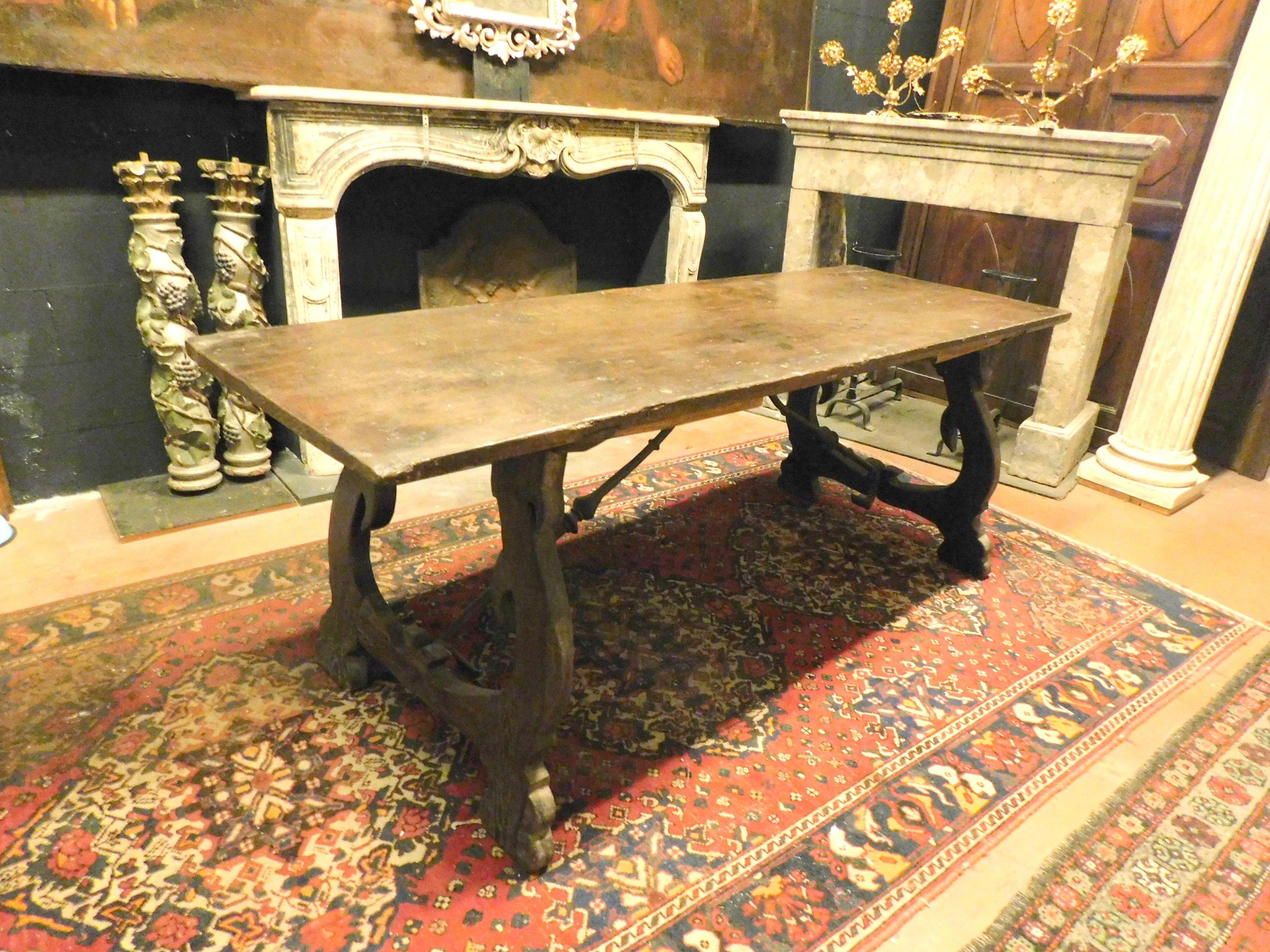 Antique Refectory Table in Walnut and Oak, Single Plank, 18th Century Spain 4
