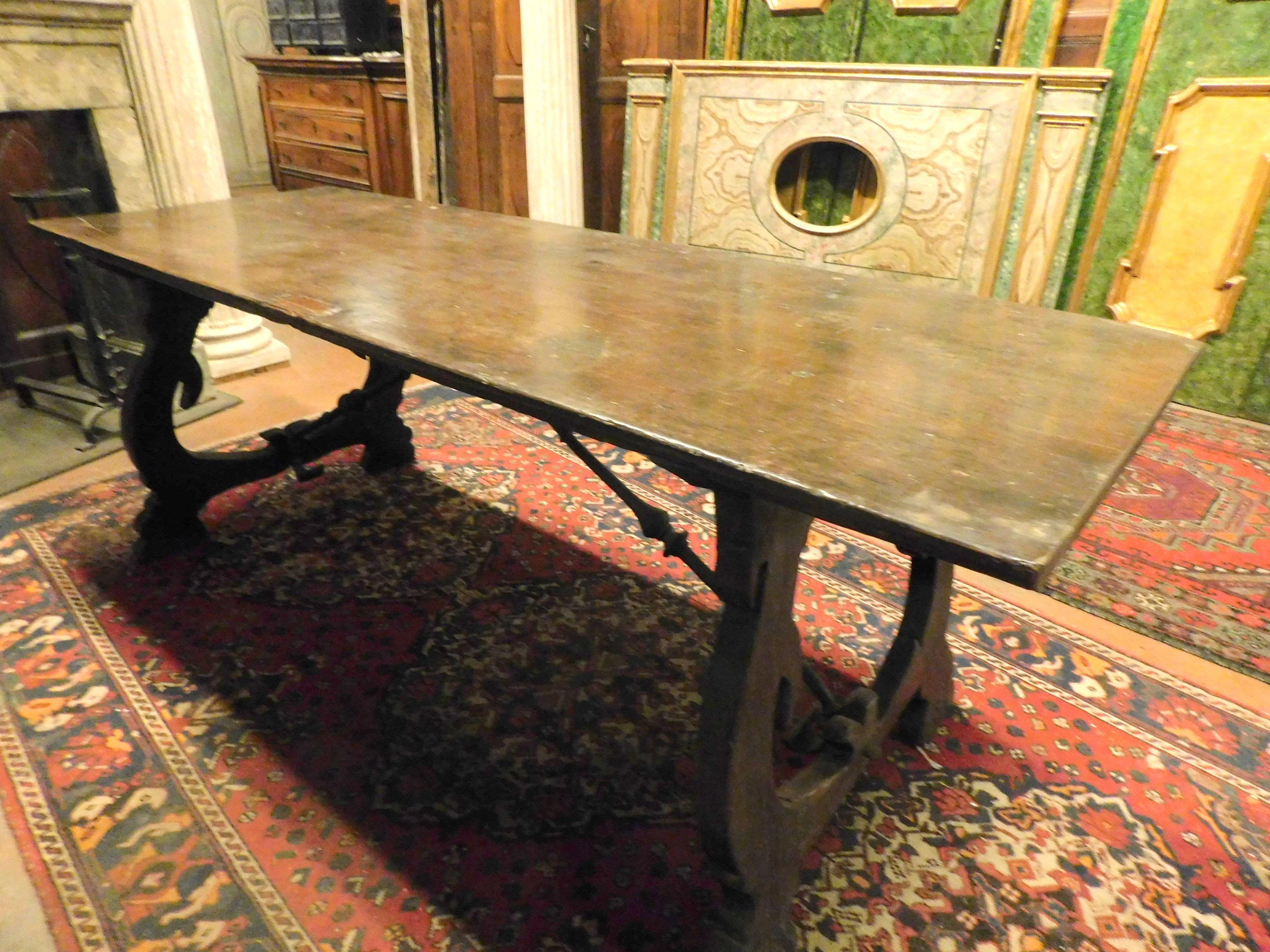 Antique Refectory Table in Walnut and Oak, Single Plank, 18th Century Spain 12