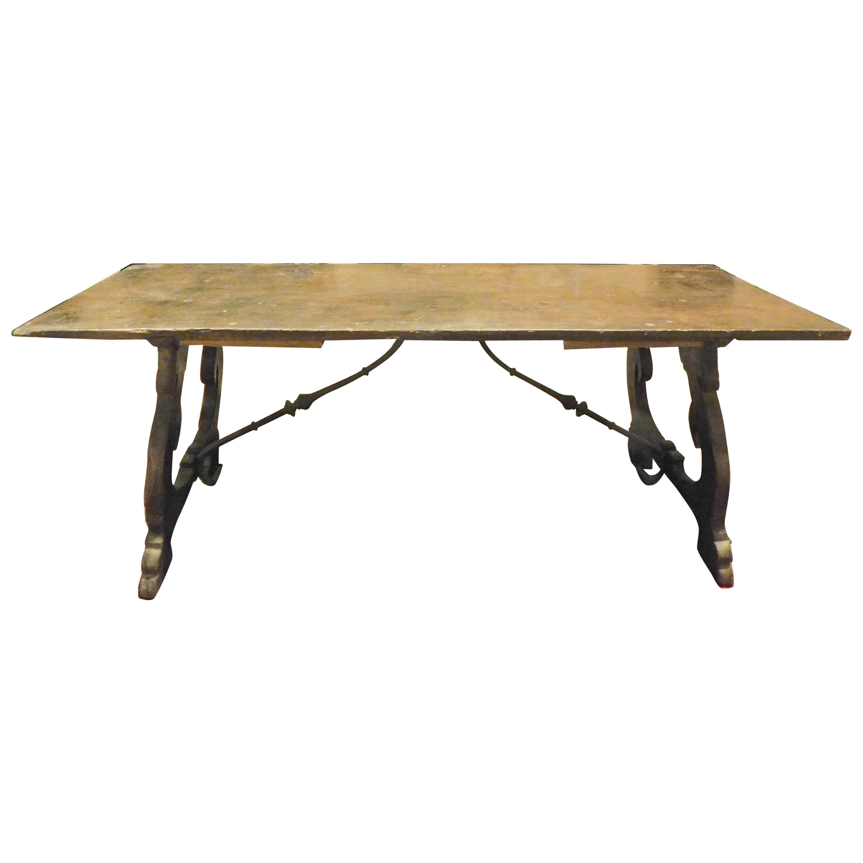 Antique Refectory Table in Walnut and Oak, Single Plank, 18th Century Spain