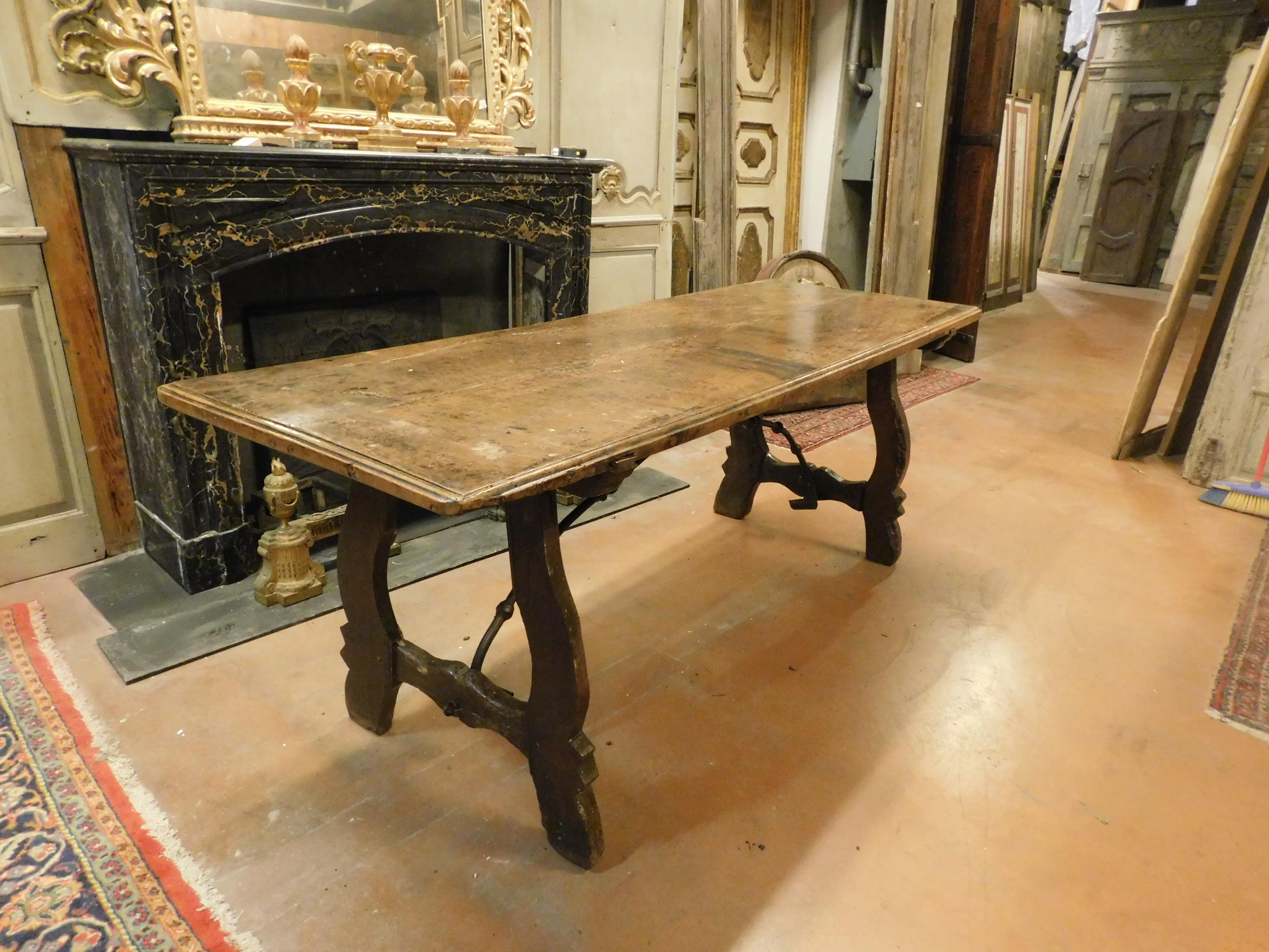 Spanish Antique Refectory Table in Walnut, Original Irons, 18th Century Spain
