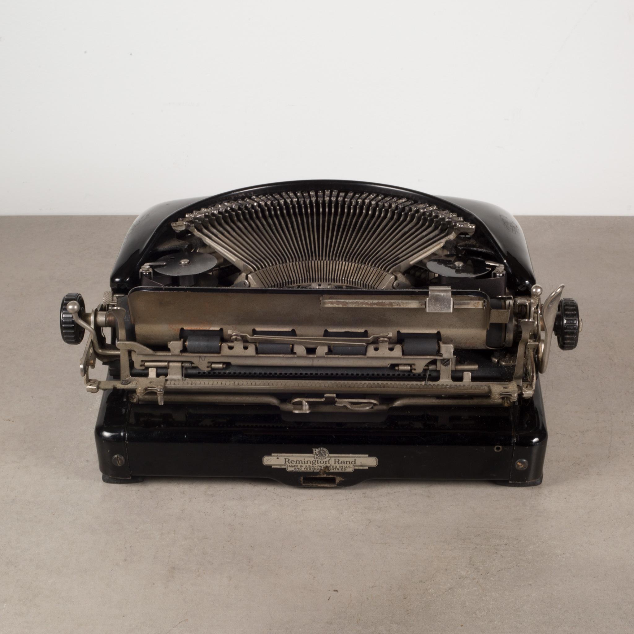 20th Century Antique Refurbished Art Deco Remington 5 Typewriter C.1935