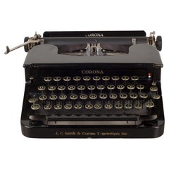 Antique Refurbished Depression Era Corona Portable Typewriter c.1935
