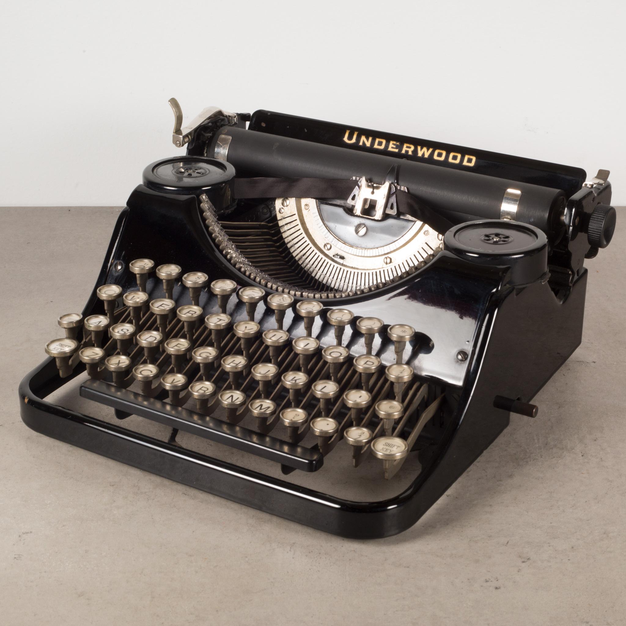 underwood typewriter models