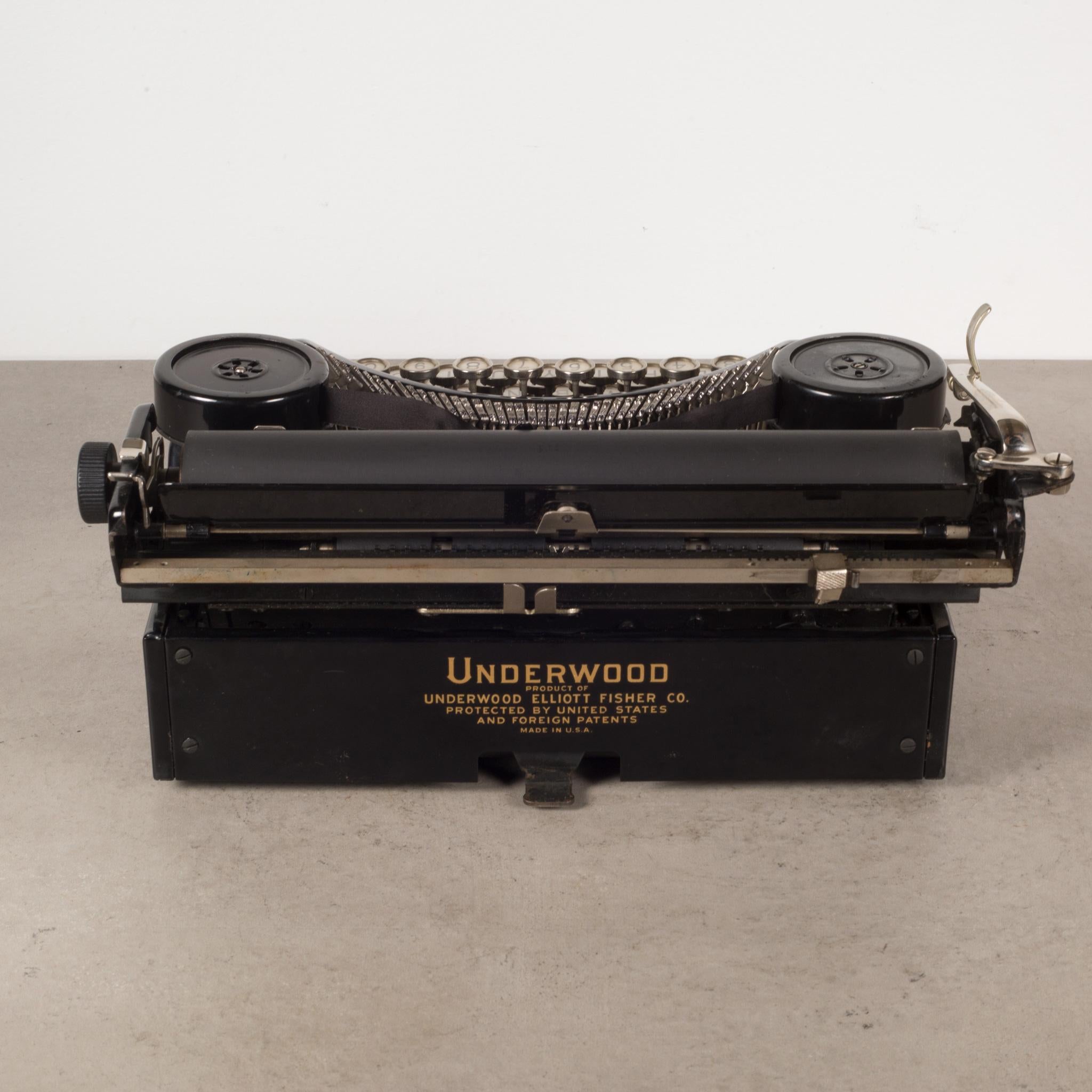 underwood portable typewriter models