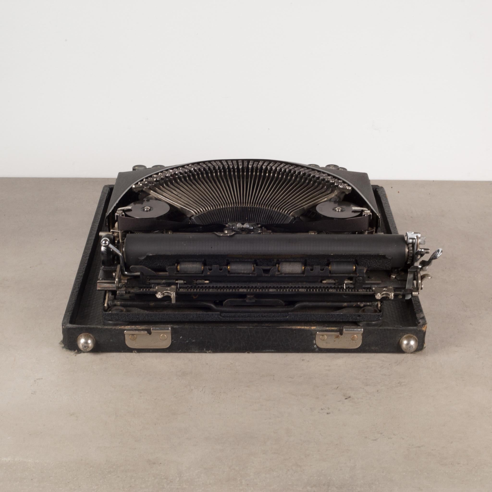 Art Deco Antique Refurbished Remington Remette Typewriter c.1939