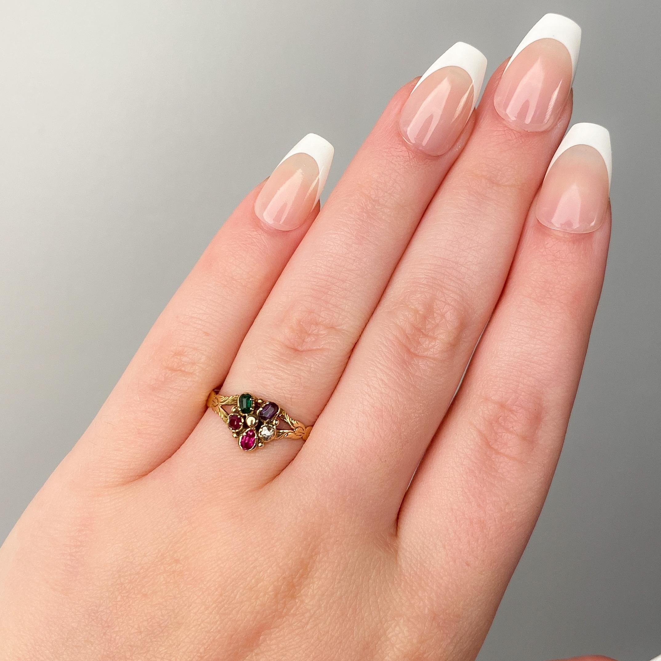 Antiker REGARD Ring aus 15ct Gold Damen im Angebot