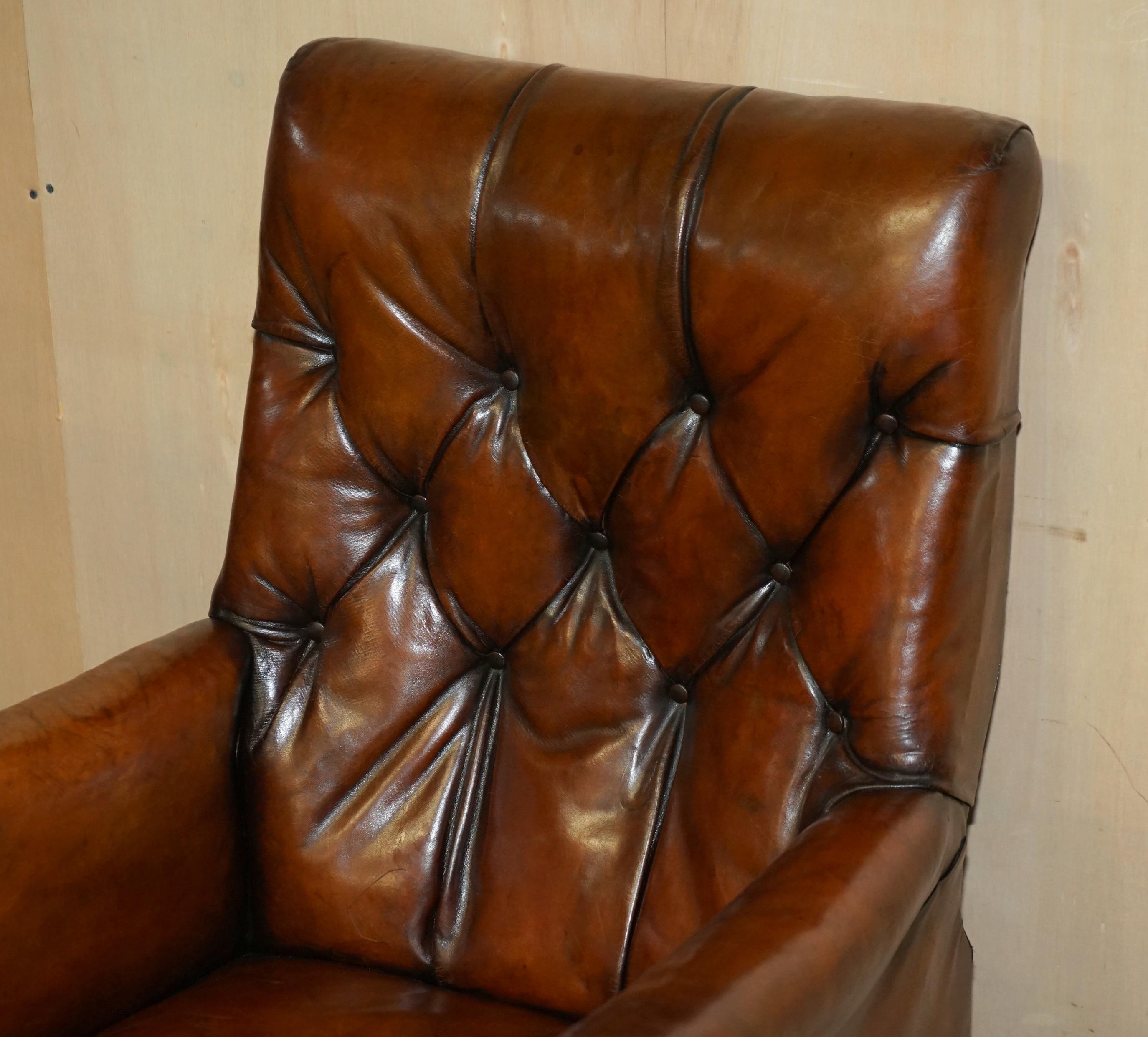 leather reading chair