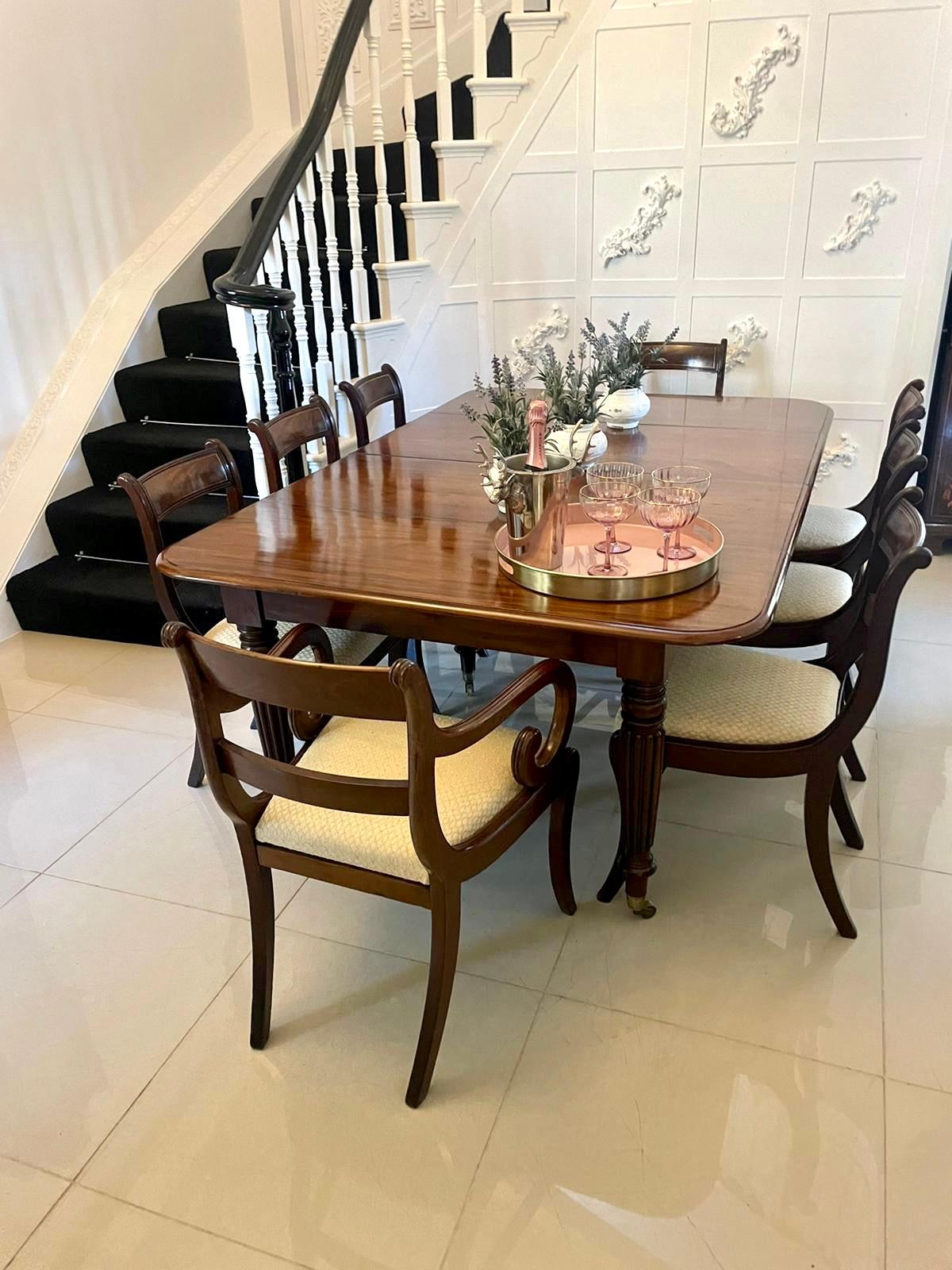 19th Century Antique Regency 8 Seater Quality Figured Mahogany Extending Dining Table  For Sale