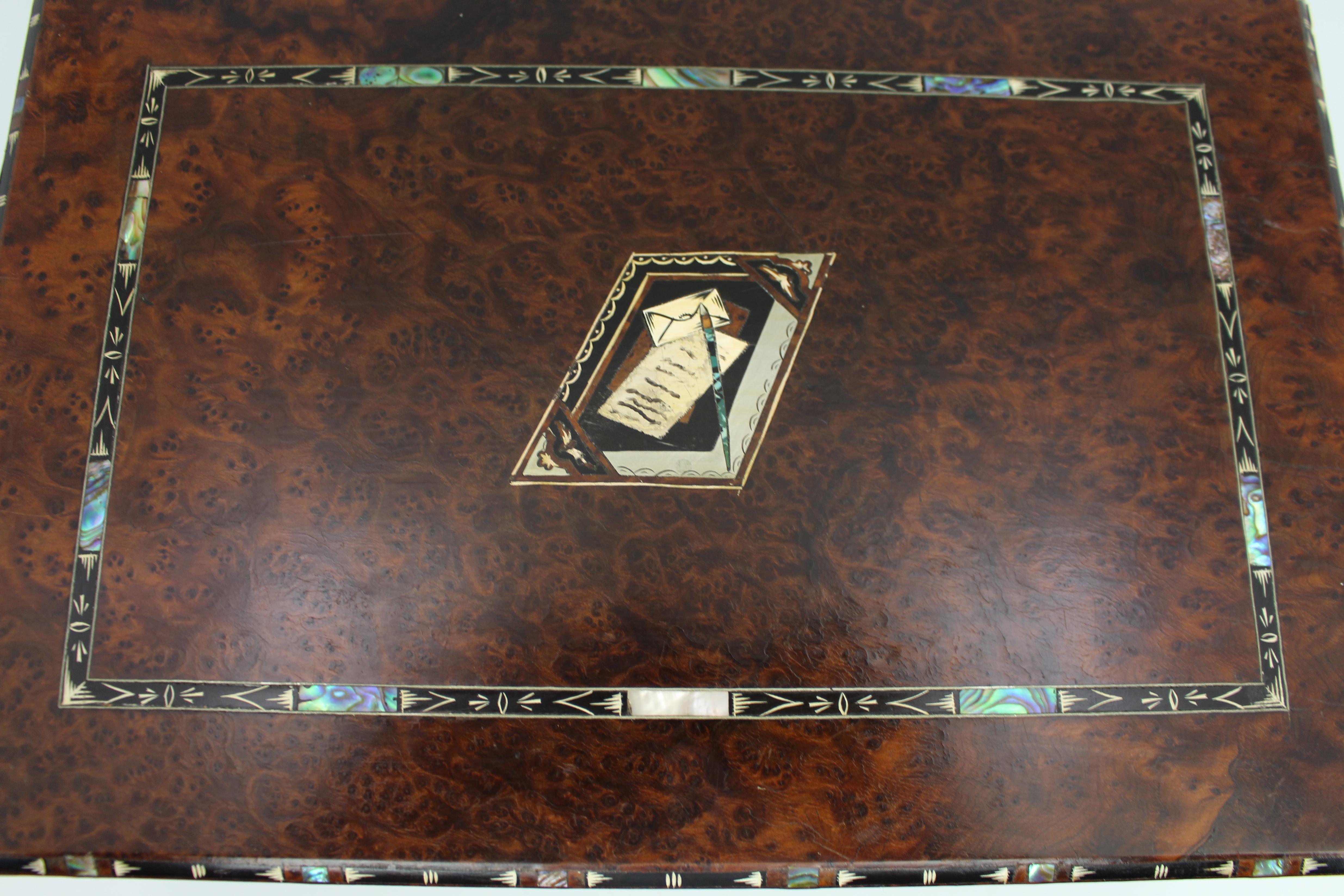 Antique Regency Amboyna & Mother-of-Pearl Inlaid Writing Slope, c.1830 For Sale 6