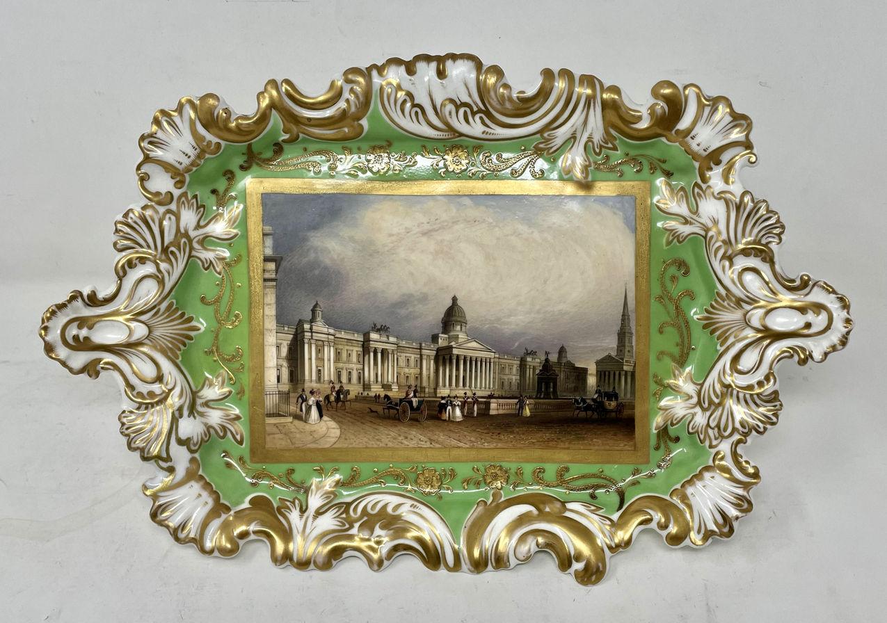 XIXe siècle Centre de table ancien plaqué Regency Chamberlains Worcester de la National Gallery de Londres en vente