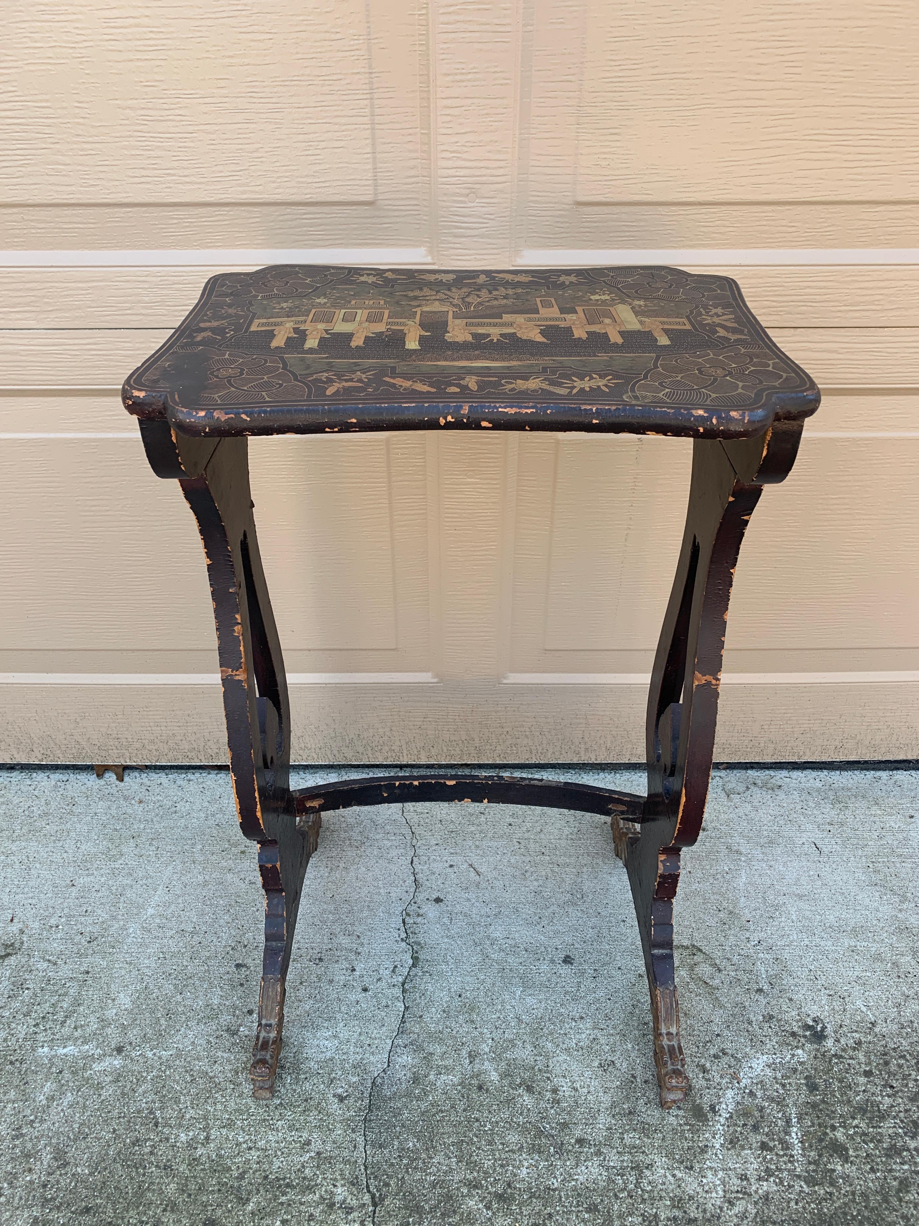 Wood Antique Regency Chinoiserie Black Lacquered Nesting Tables with Carved Dragons For Sale