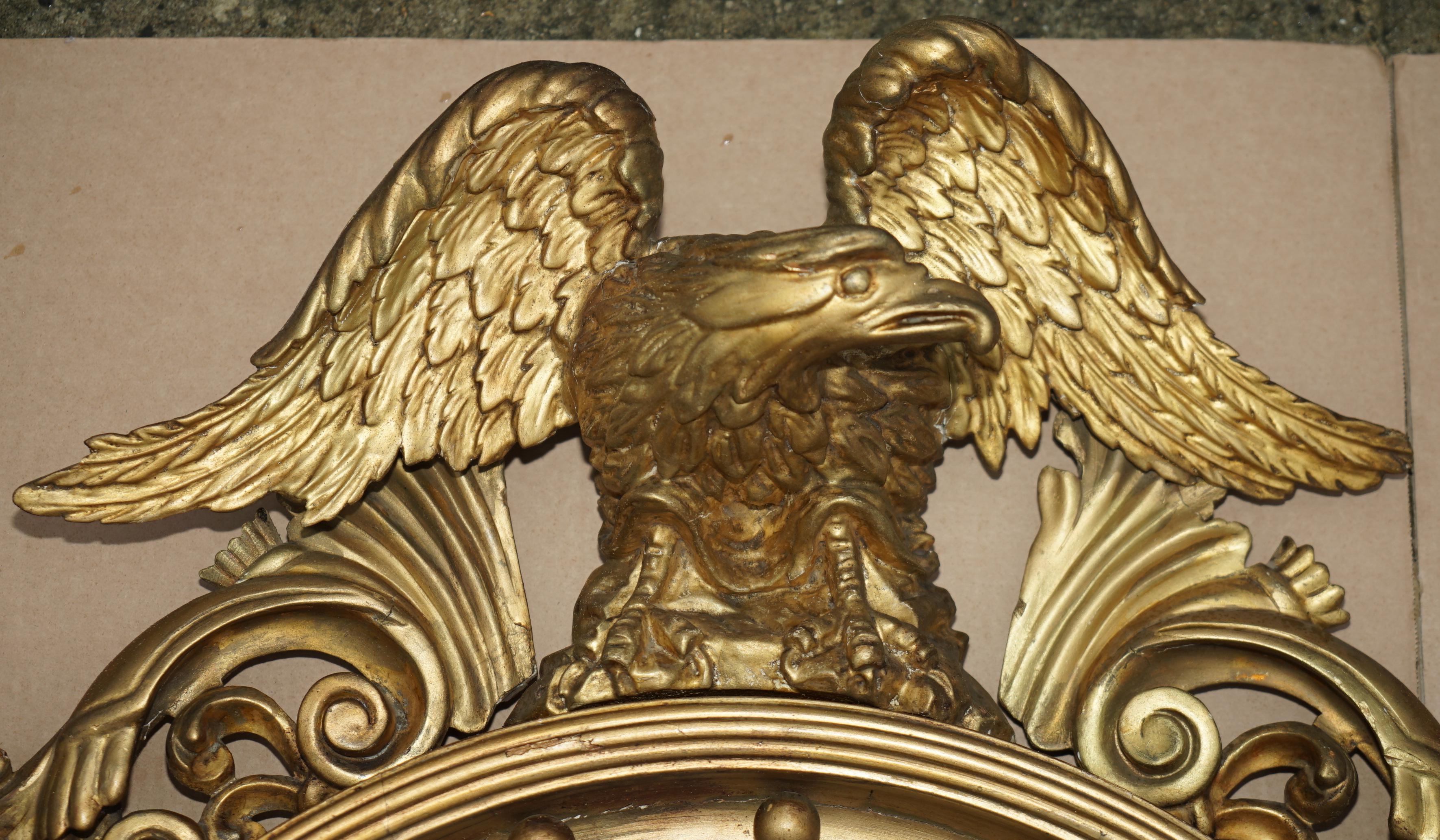 English ANTiQUE REGENCY CIR 1820 ALBAN VOKINS GOLD GILTWOOD CONVEX BULLSEYE EAGLE MIRROR For Sale
