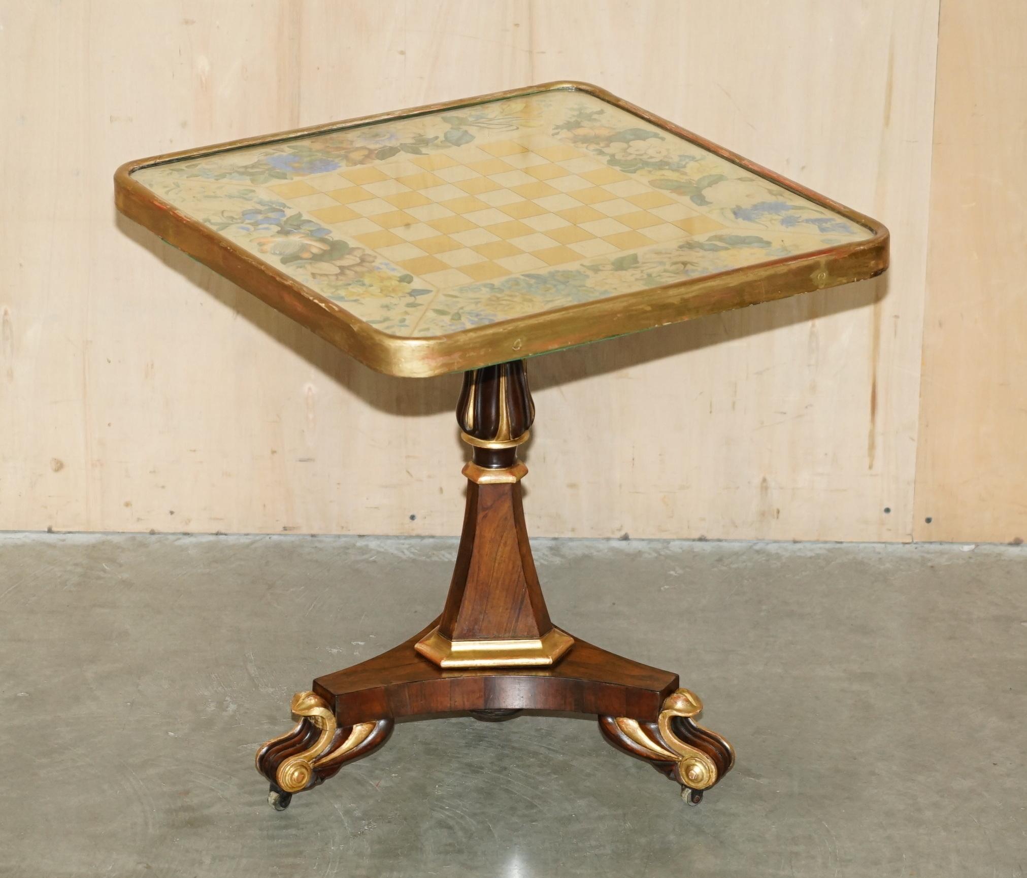 Royal House Antiques

Royal House Antiques a le plaisir d'offrir à la vente cette charmante table d'échecs restaurée de style Régence vers 1810-1820 avec plateau basculant, cadre en bois de rose et détails dorés. 

Veuillez noter que les frais de