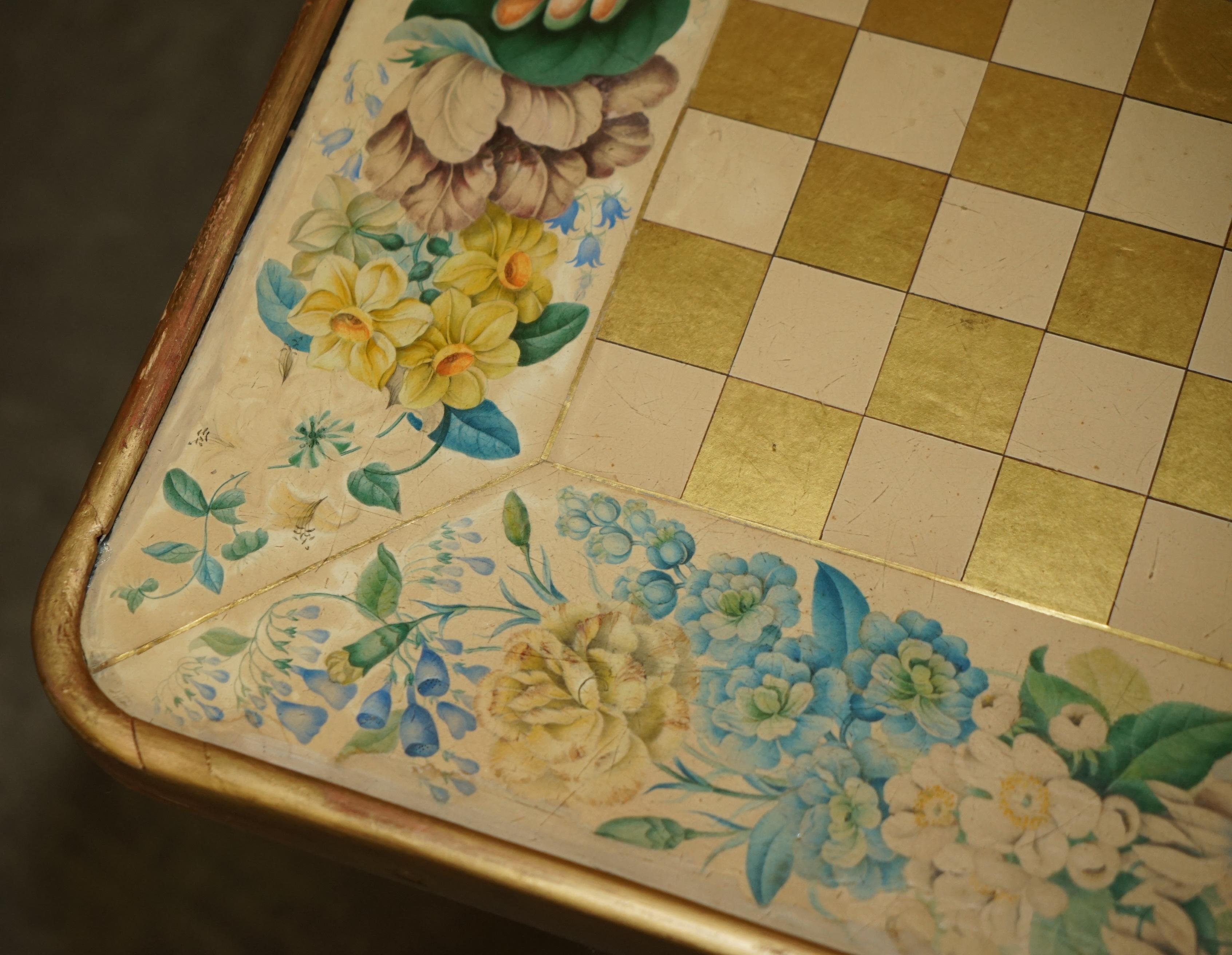 ANTiQUE REGENCY CIRCA 1810-1820 - TABLE DE CHESS BOARD À GILT BRASS ET HARDWOOD CHESSBOARD Bon état - En vente à West Sussex, Pulborough