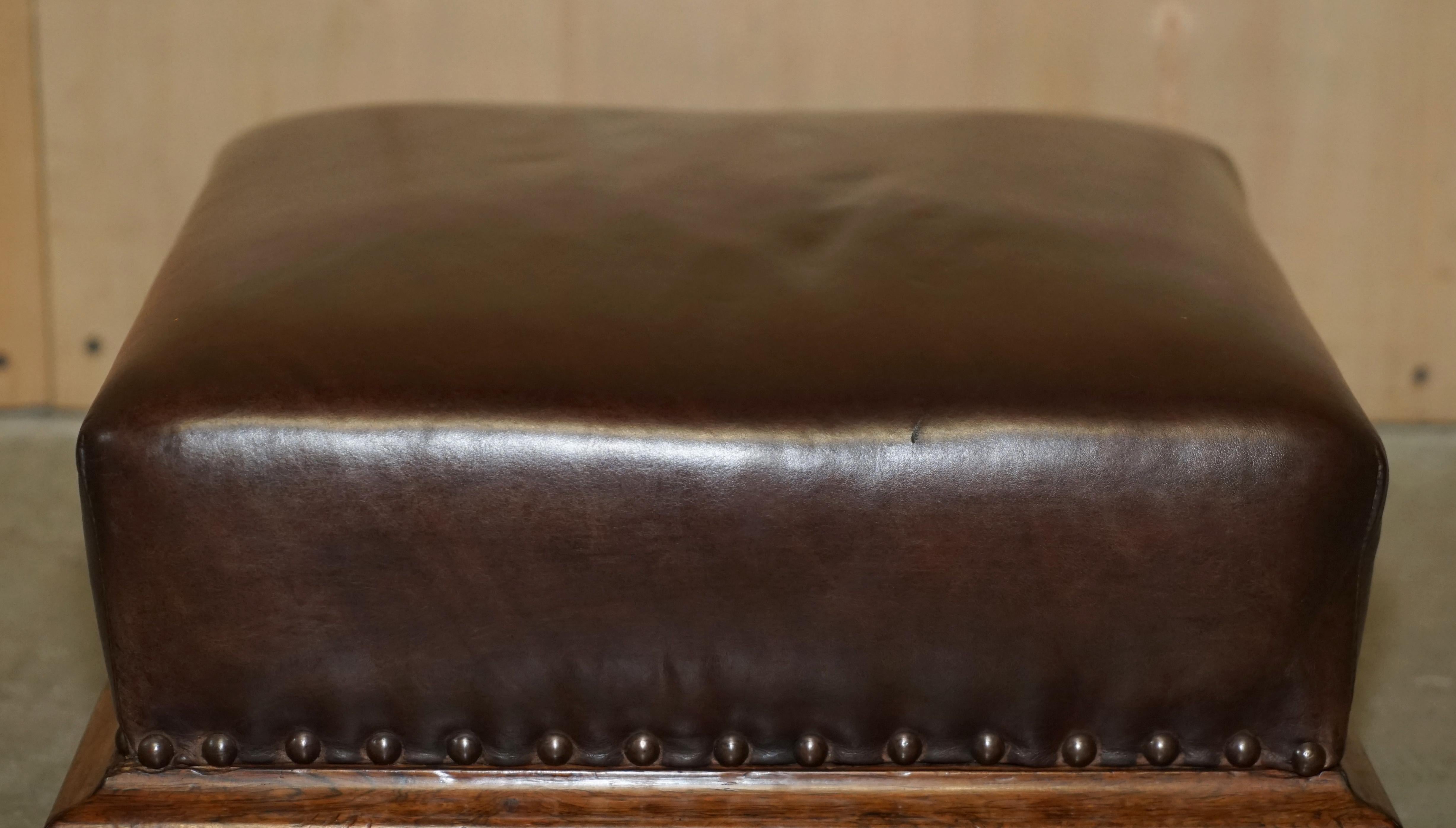 English Antique Regency circa 1815 Brown Leather Hardwood Lion's Hairy Paw Footstool For Sale