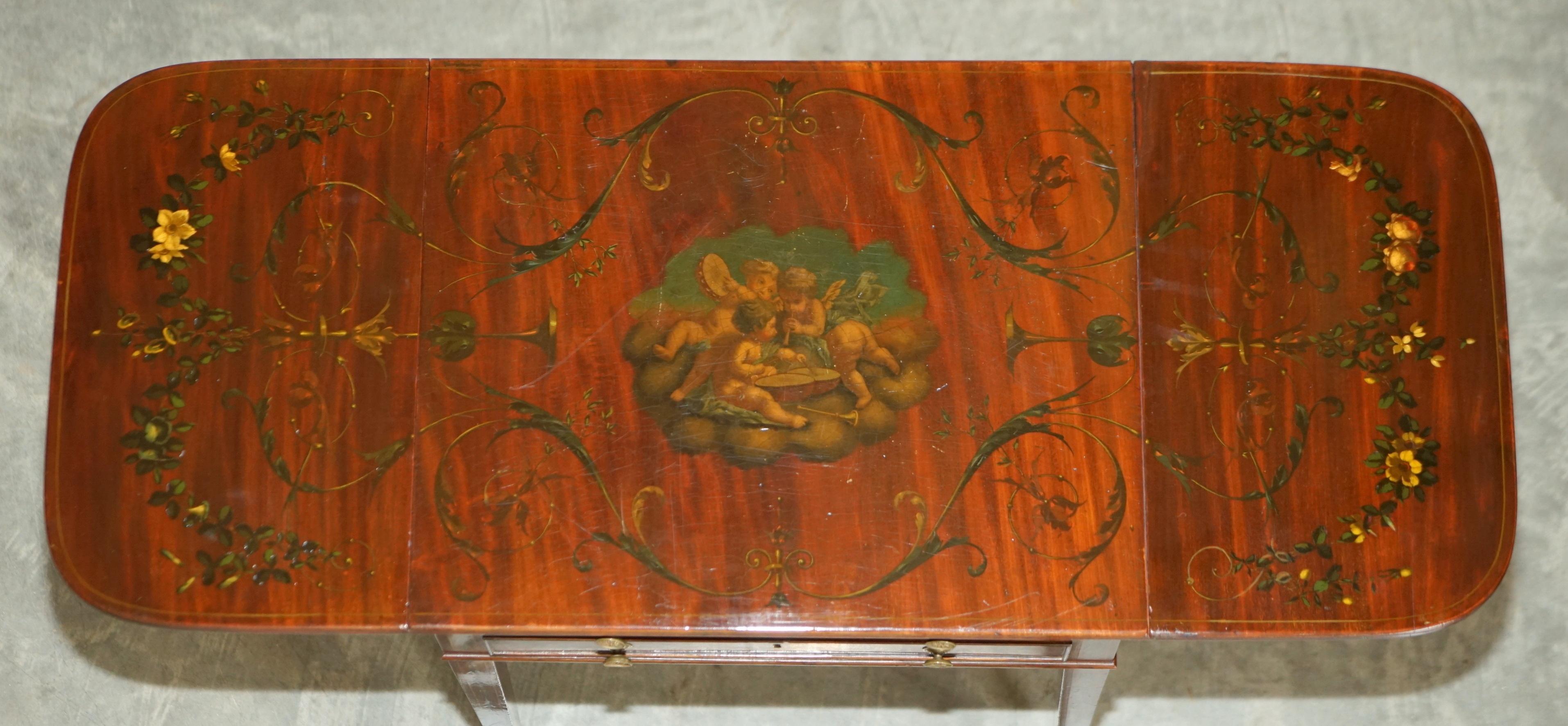 Antique Regency circa 1815 Sheraton Hand Painted Cherub Extending Side End Table For Sale 10