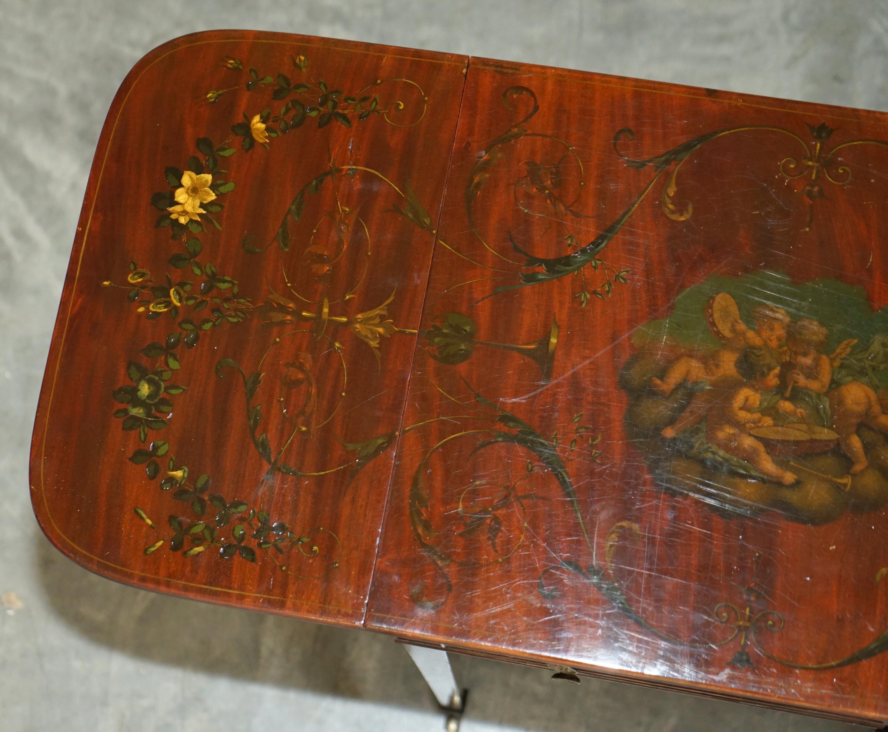 Antique Regency circa 1815 Sheraton Hand Painted Cherub Extending Side End Table For Sale 11