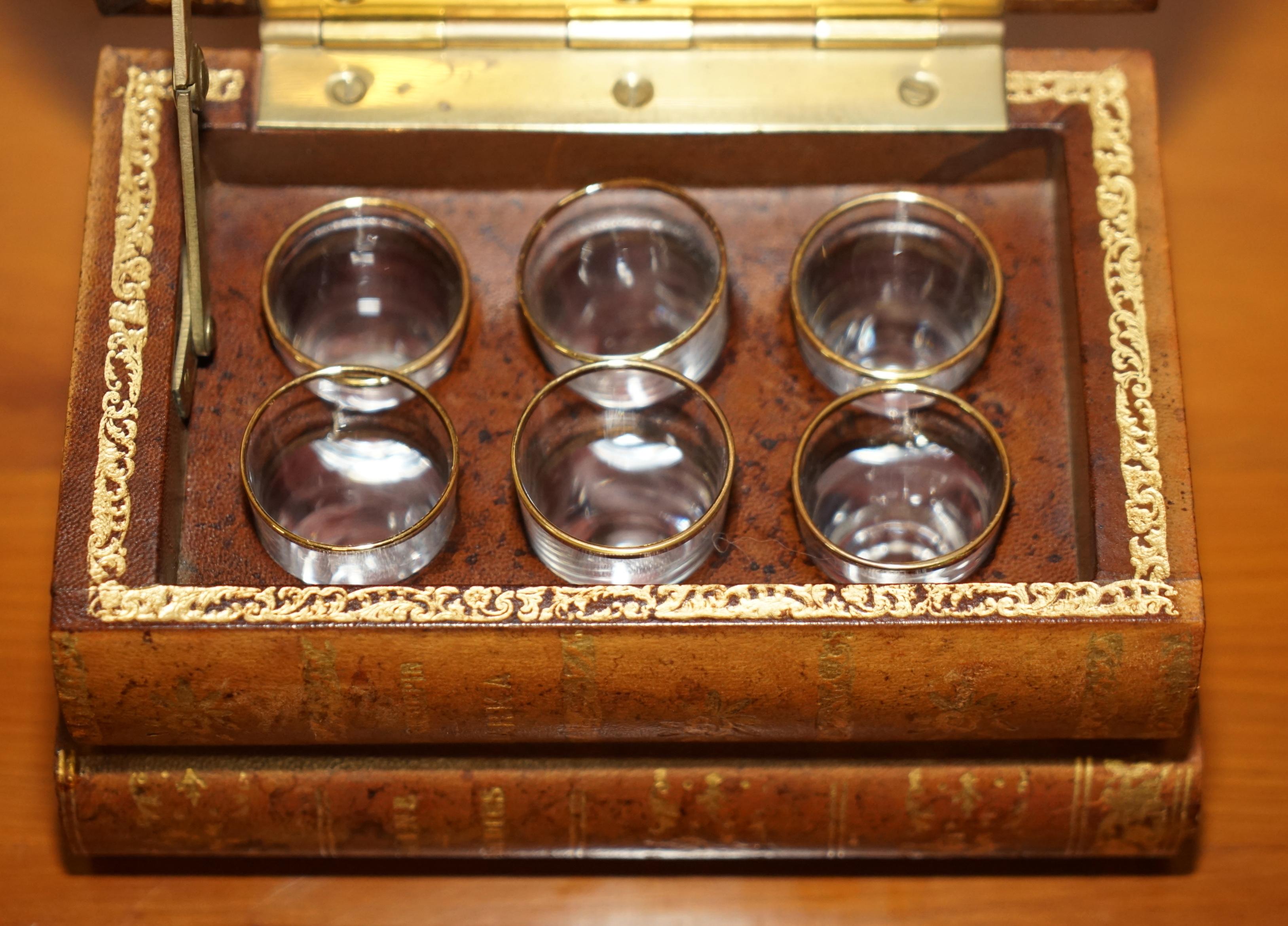 Antique Regency circa 1820 Brown Leather Faux Books Shot Glass Drinks Bar Set For Sale 5