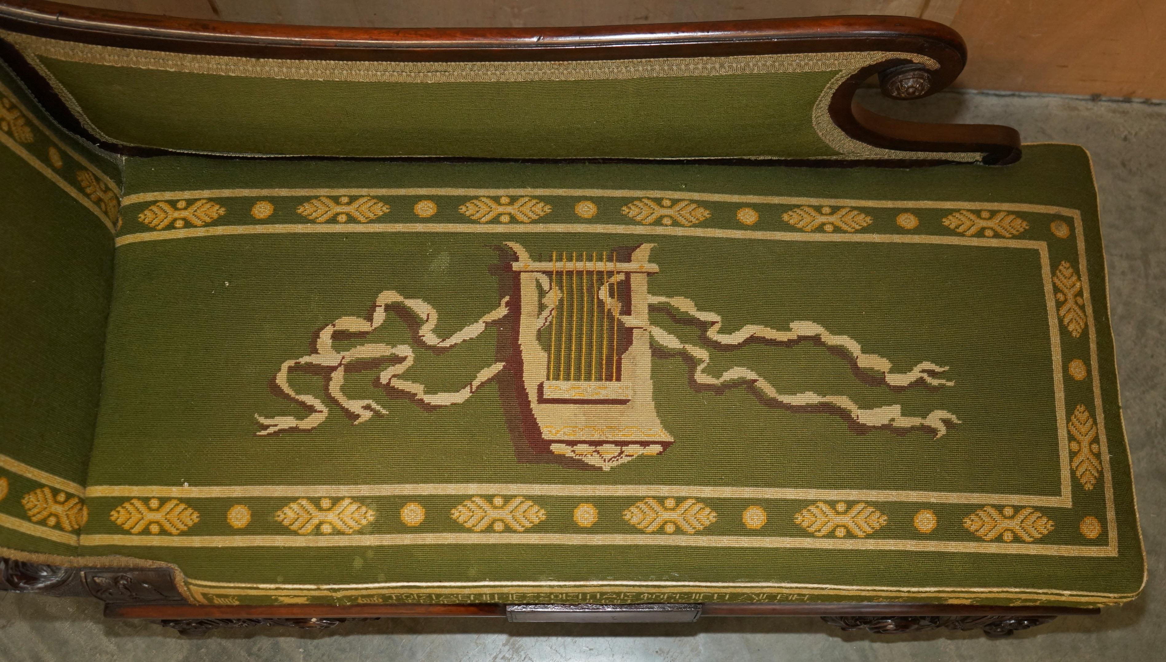 SEDIA DA LOUNGE IN LEGNO DUREVOLE INCISO A MANO CON CAPPELLI DI LEONE in vendita 10