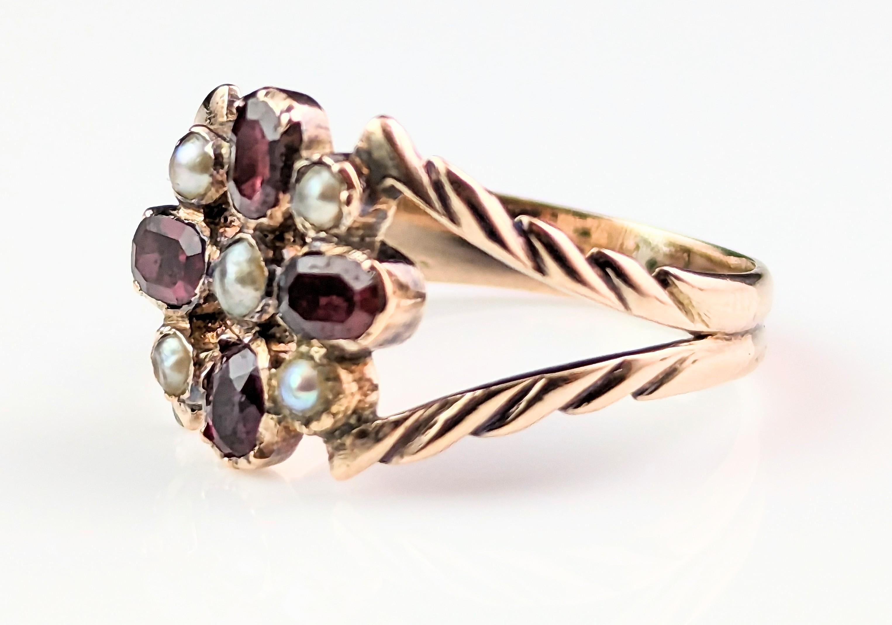 Antique Regency Era Floral Ring, Flat Cut Garnet, Pearl and Ruby, 9k Gold 5