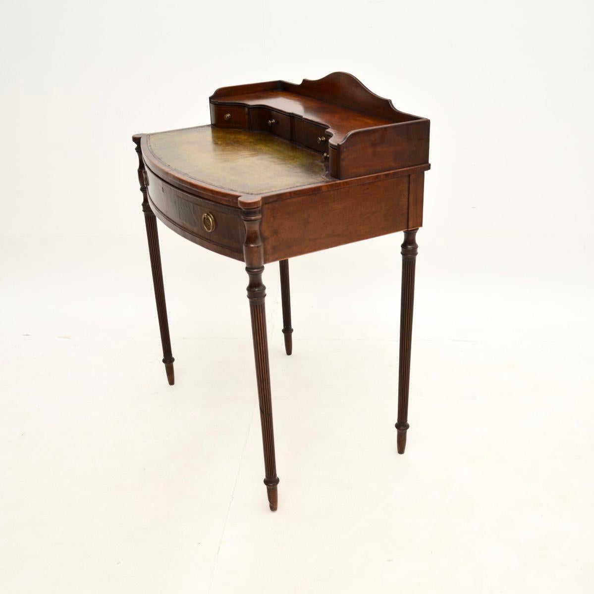 Bureau Escritoire Regency ancien Bon état - En vente à London, GB