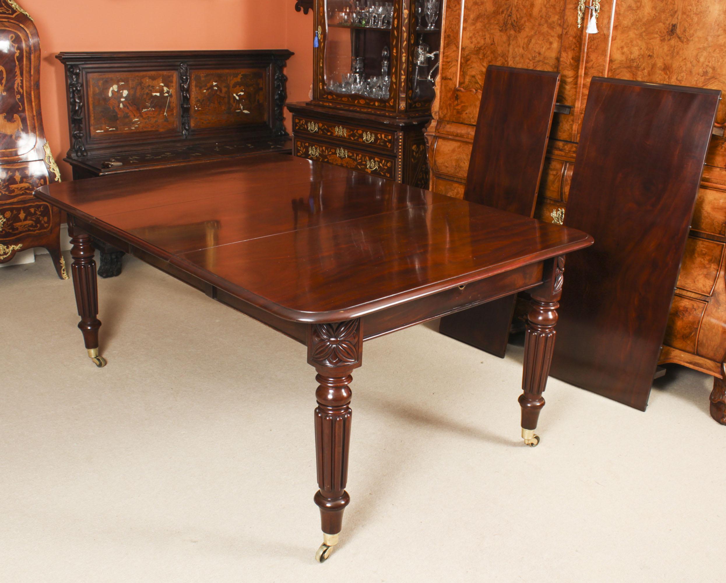 Early 19th Century Antique Regency Flame Mahogany Dining Table 19th Century & 10 Chairs