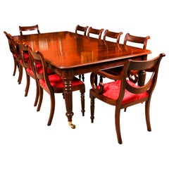 Ancienne table de salle à manger Regency en acajou flammé 19ème siècle et 10 chaises