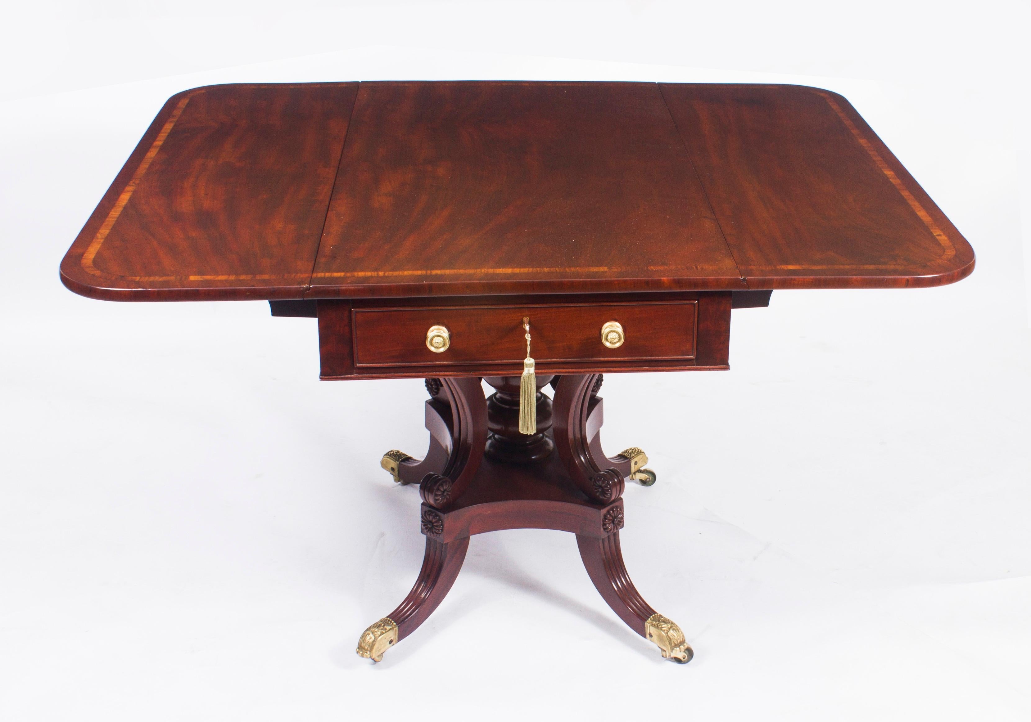 Début du XIXe siècle Ancienne table de Pembroke de style Régence George III Gillows & 6 chaises 19ème siècle en vente