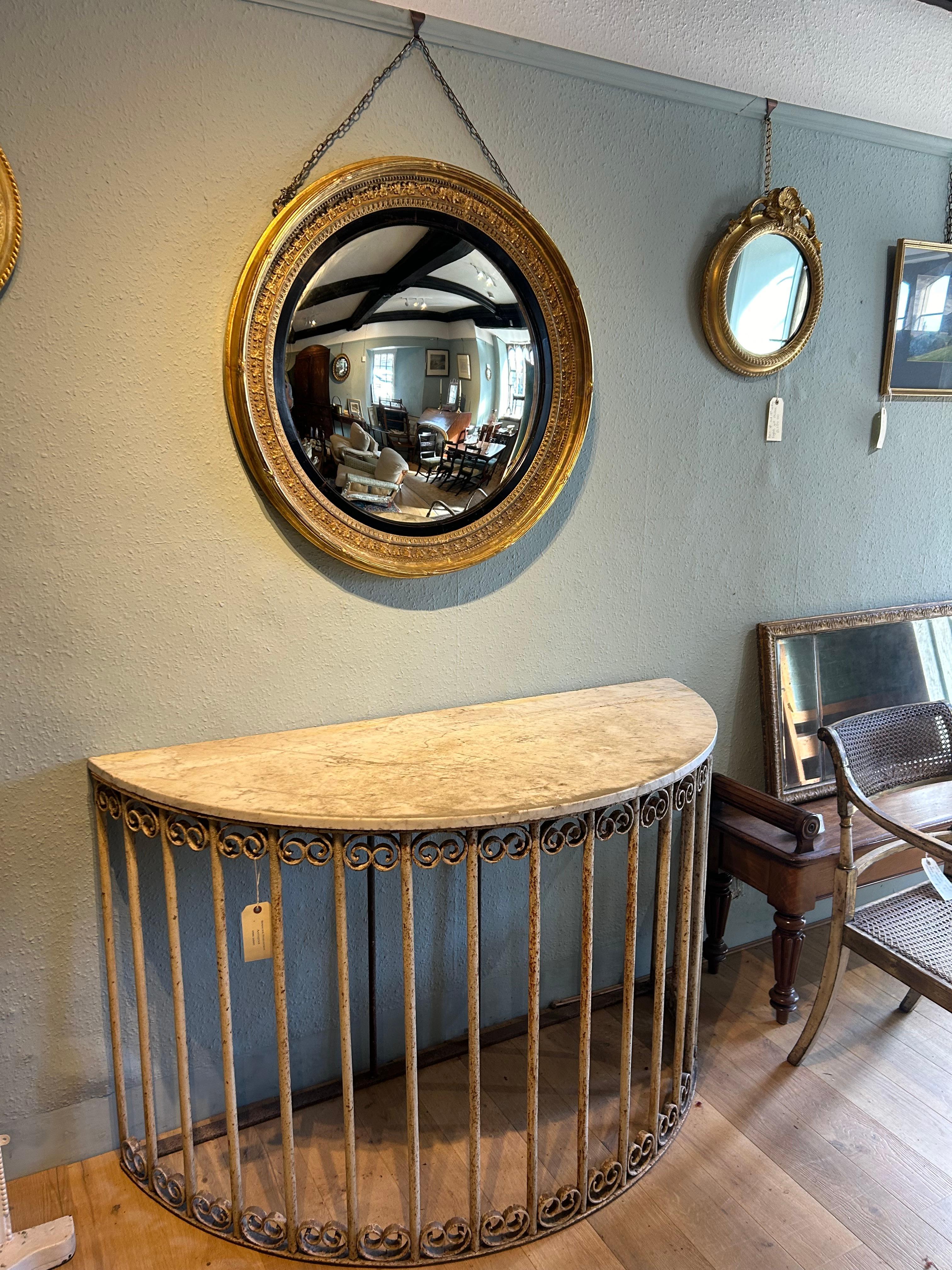 Antique Regency Large Gilt Convex Mirror For Sale 2