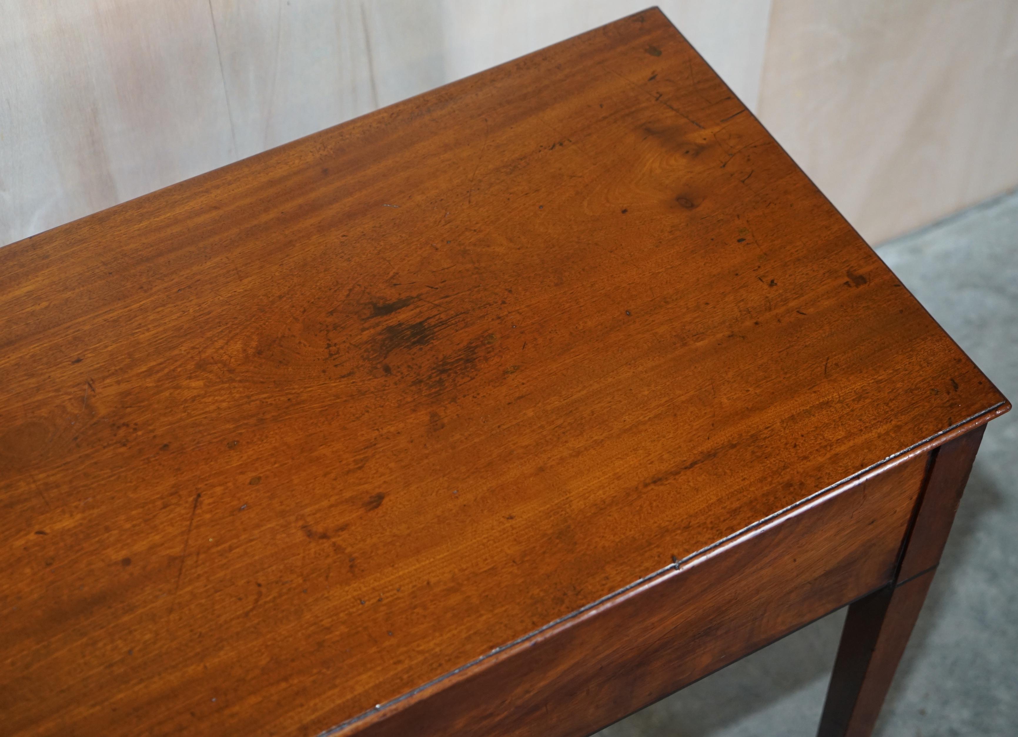 Antigua Biblioteca Regencia Mesa Metamórfica Escalera de cuero sangre de buey en venta 5