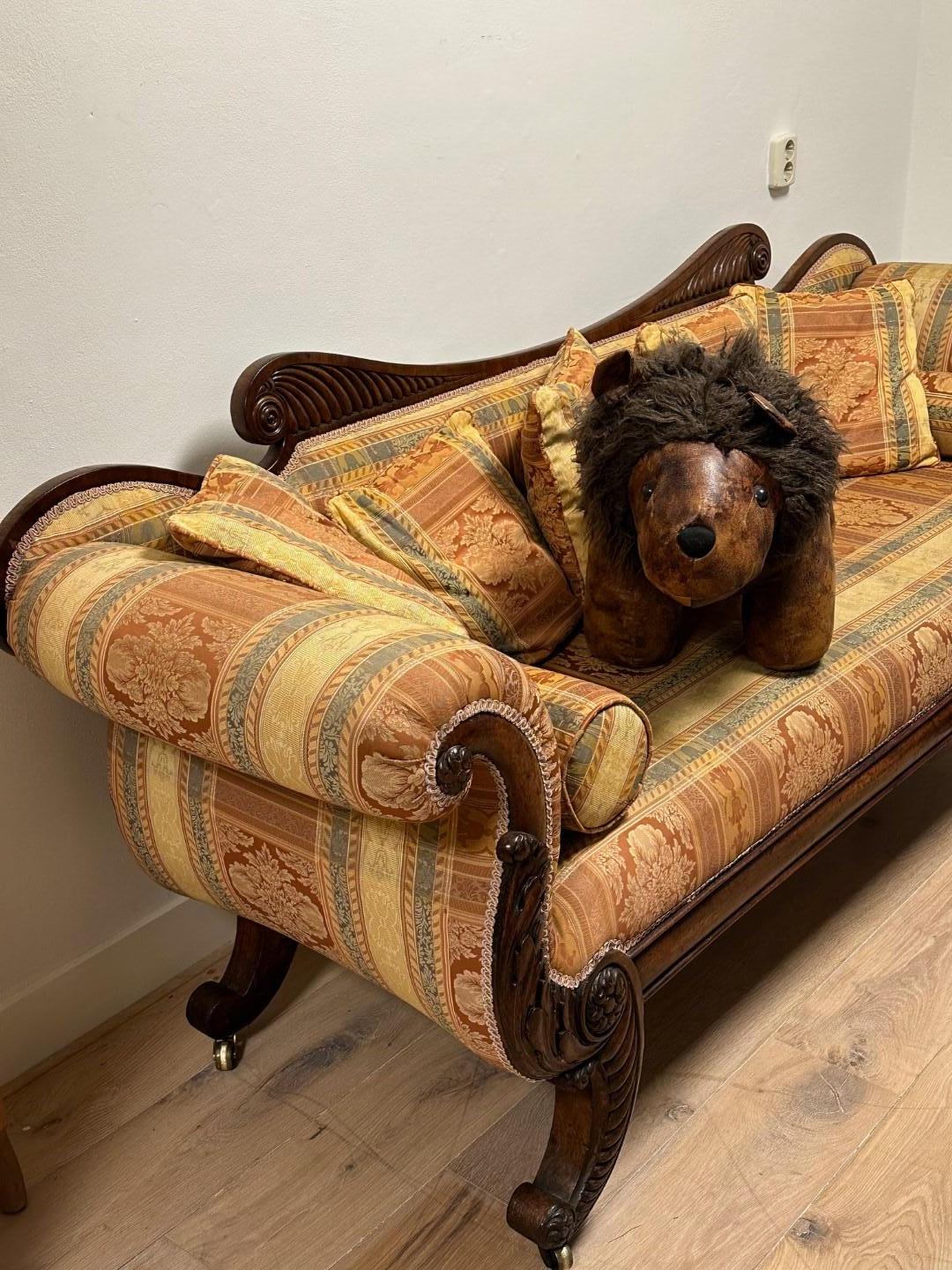 antique regency mahogany 3-seater sofa. For Sale 7