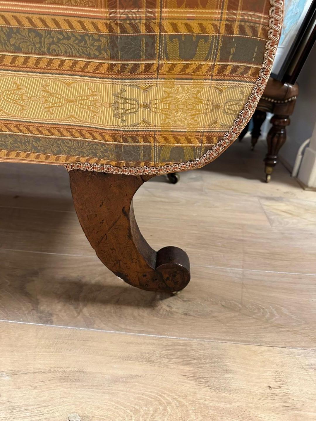 antique regency mahogany 3-seater sofa. For Sale 2